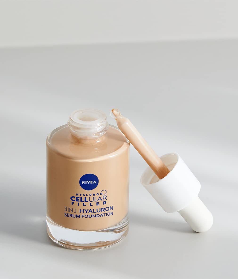 Nivea Foundation »CELLULAR 3IN1 HYALURON SERUM FOUNDATION« mit natürlicher Deckkraft, für kleine Unebenheiten und Rötungen