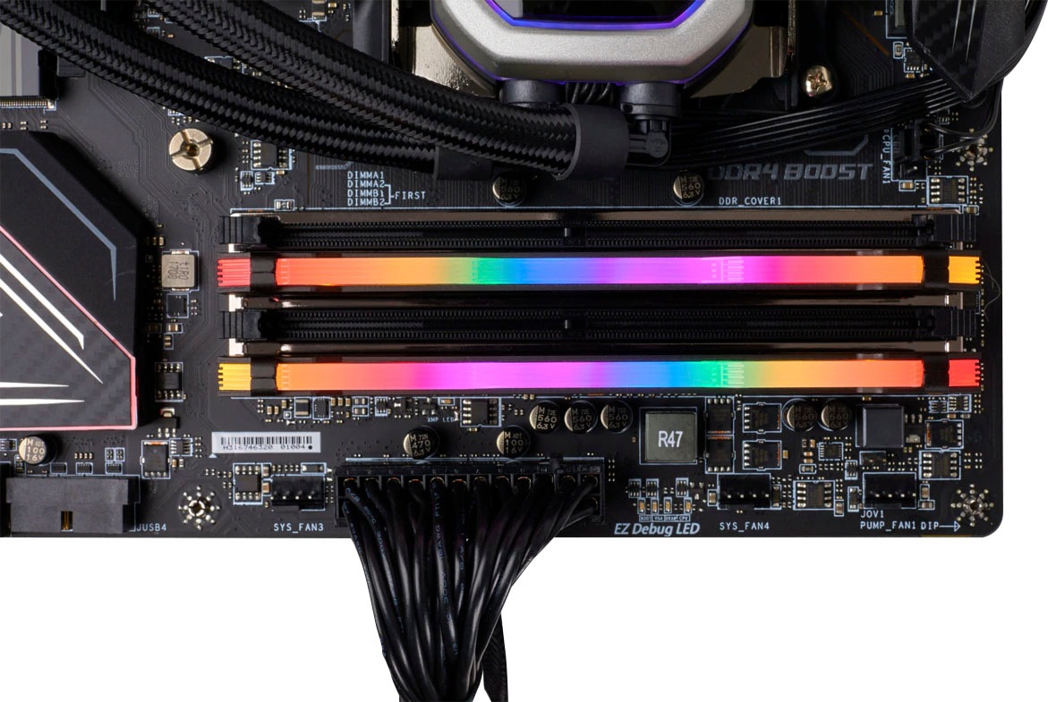 Corsair Arbeitsspeicher »Vengeance RGB PRO DDR4 4000MHz DIMM 16GB (2x 8GB)«