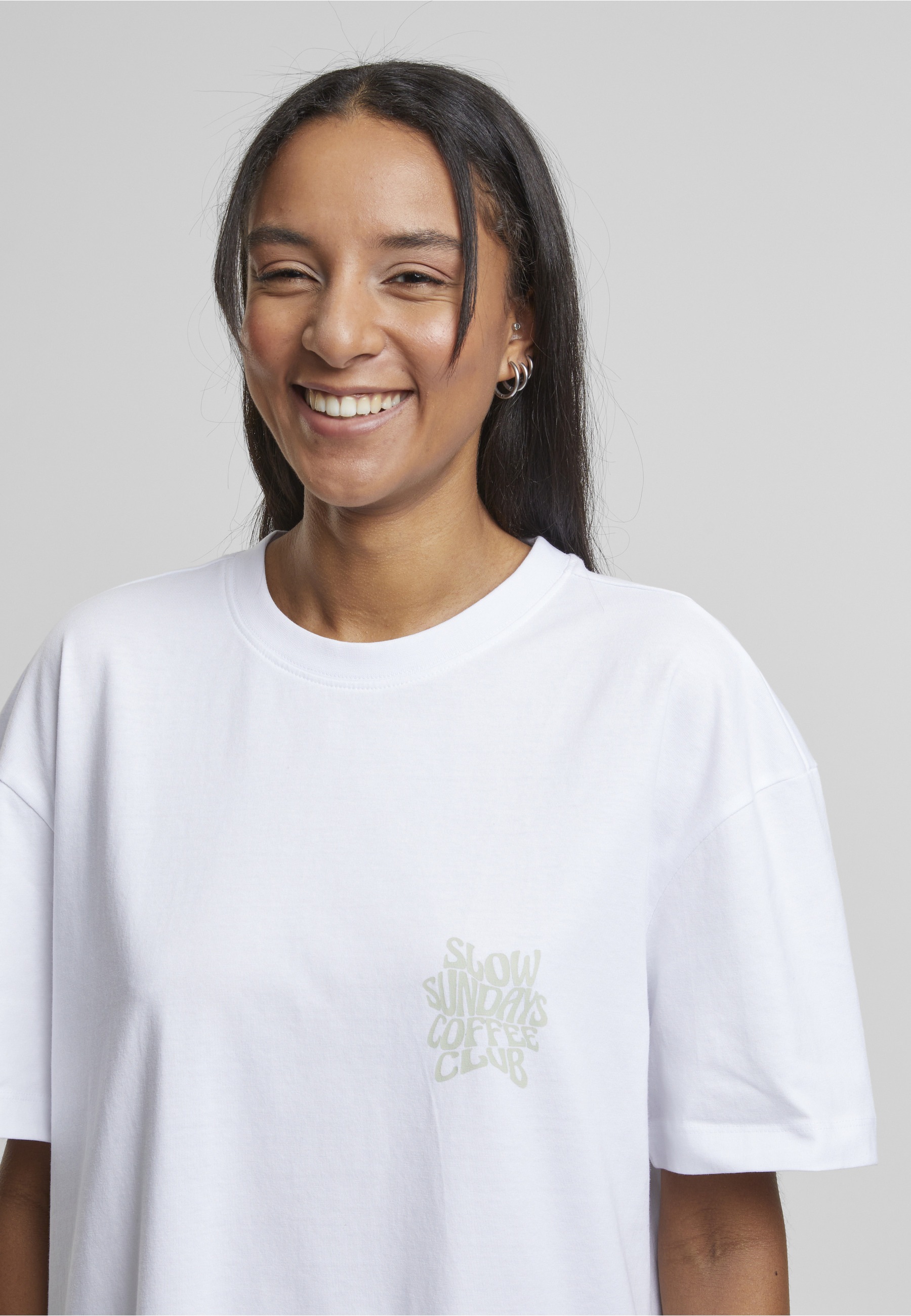URBAN CLASSICS T-Shirt »Urban Classics Ladies Cotton Logo Shirt« 1