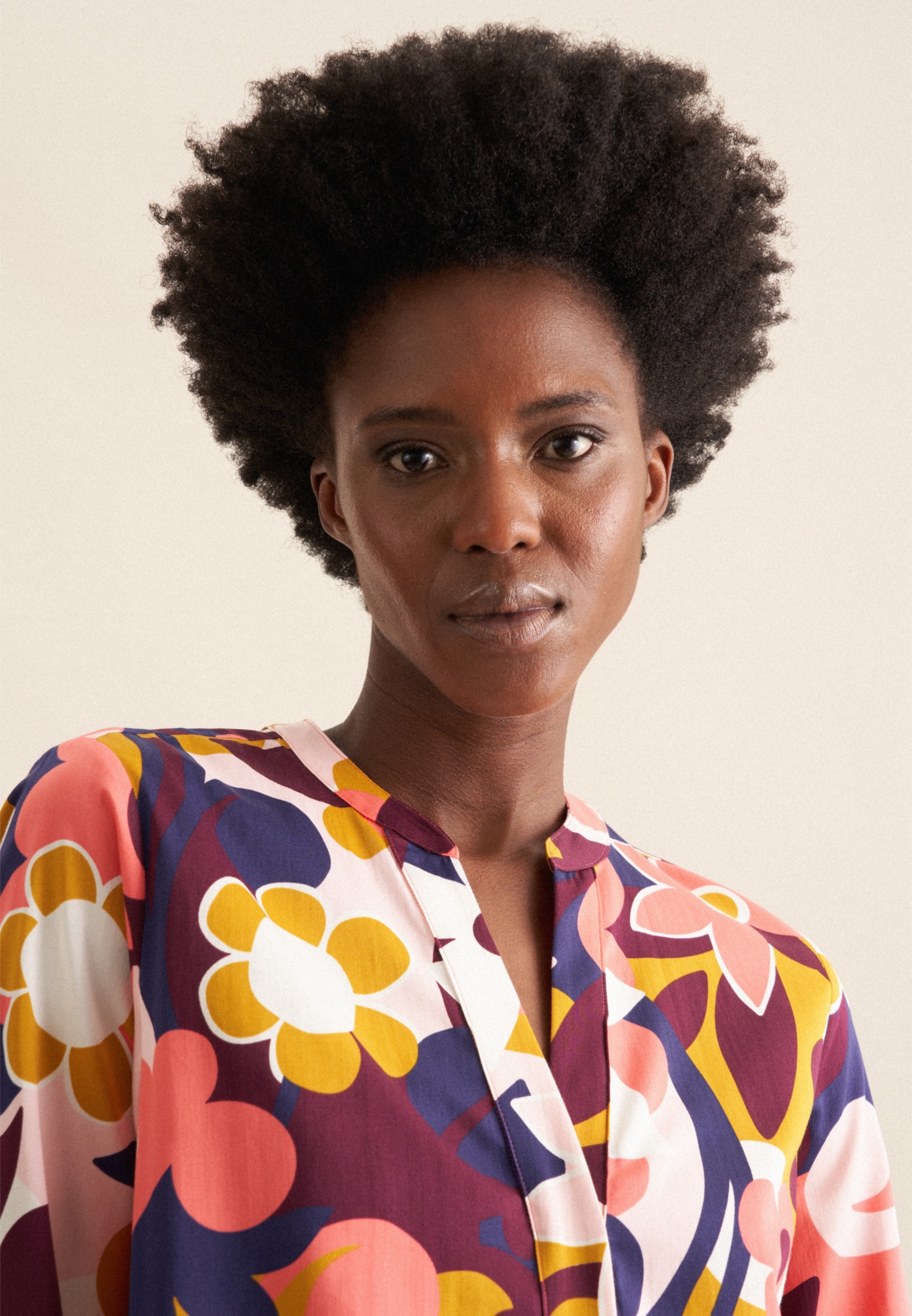 Thumbnail - seidensticker Klassische Bluse "Schwarze Rose" Tunika Floral