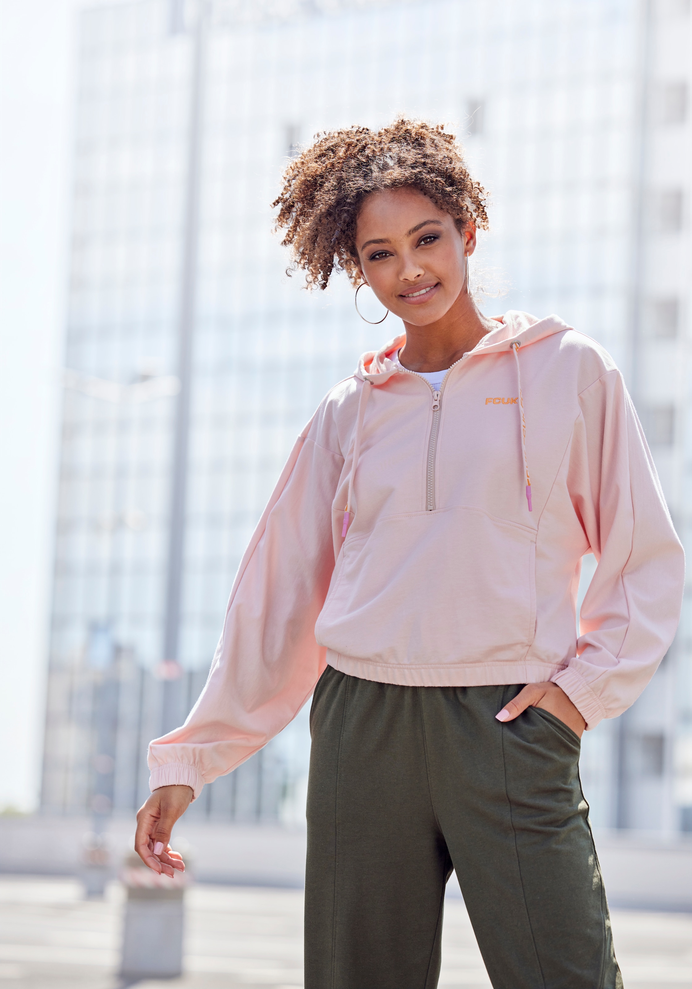 FCUK Sweatpants, mit Logodruck am Bein, Loungewear