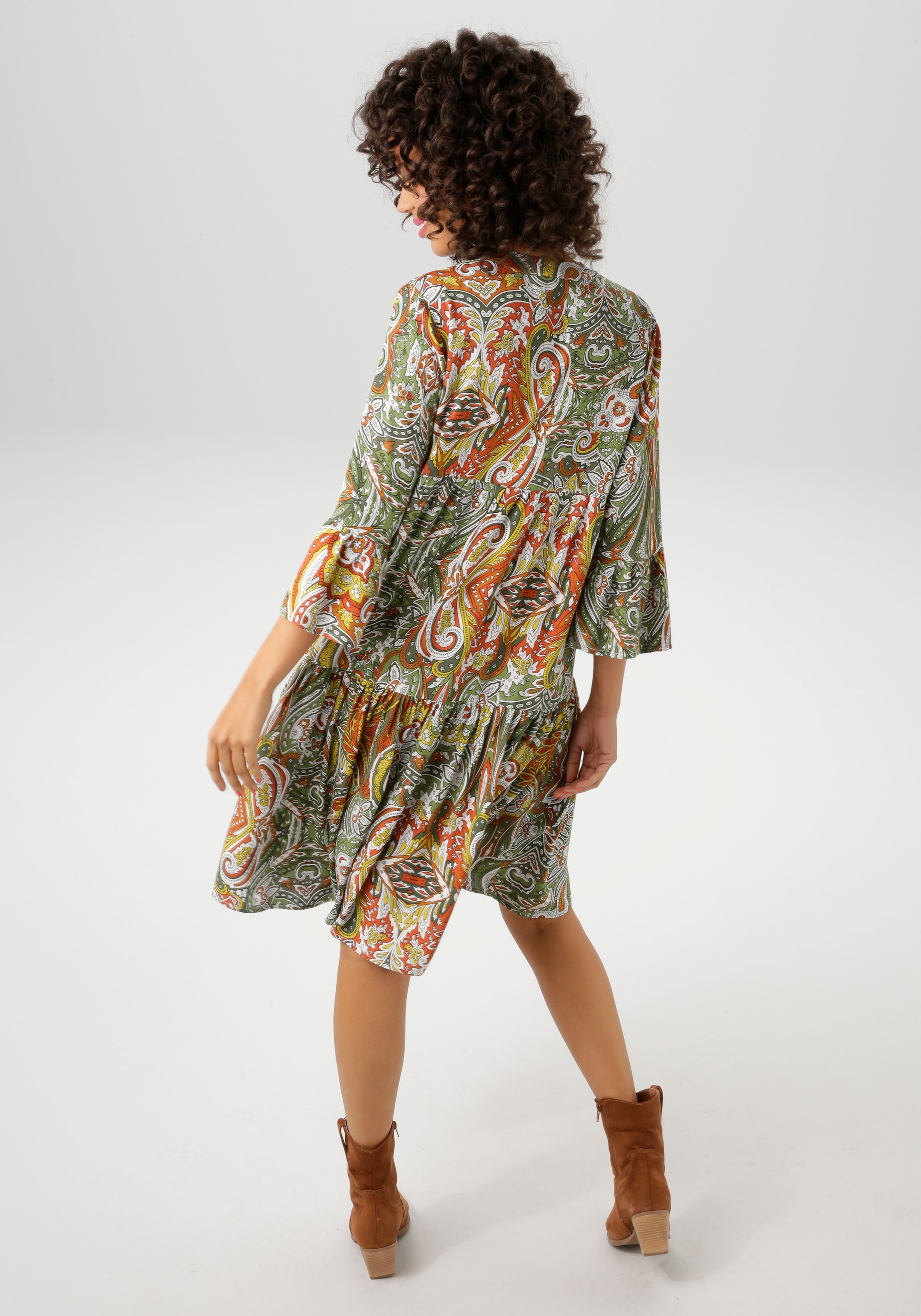 Aniston CASUAL Tunikakleid, mit farbharmonischem, großflächigen Paisley-Muster - NEUE KOLLEKTION