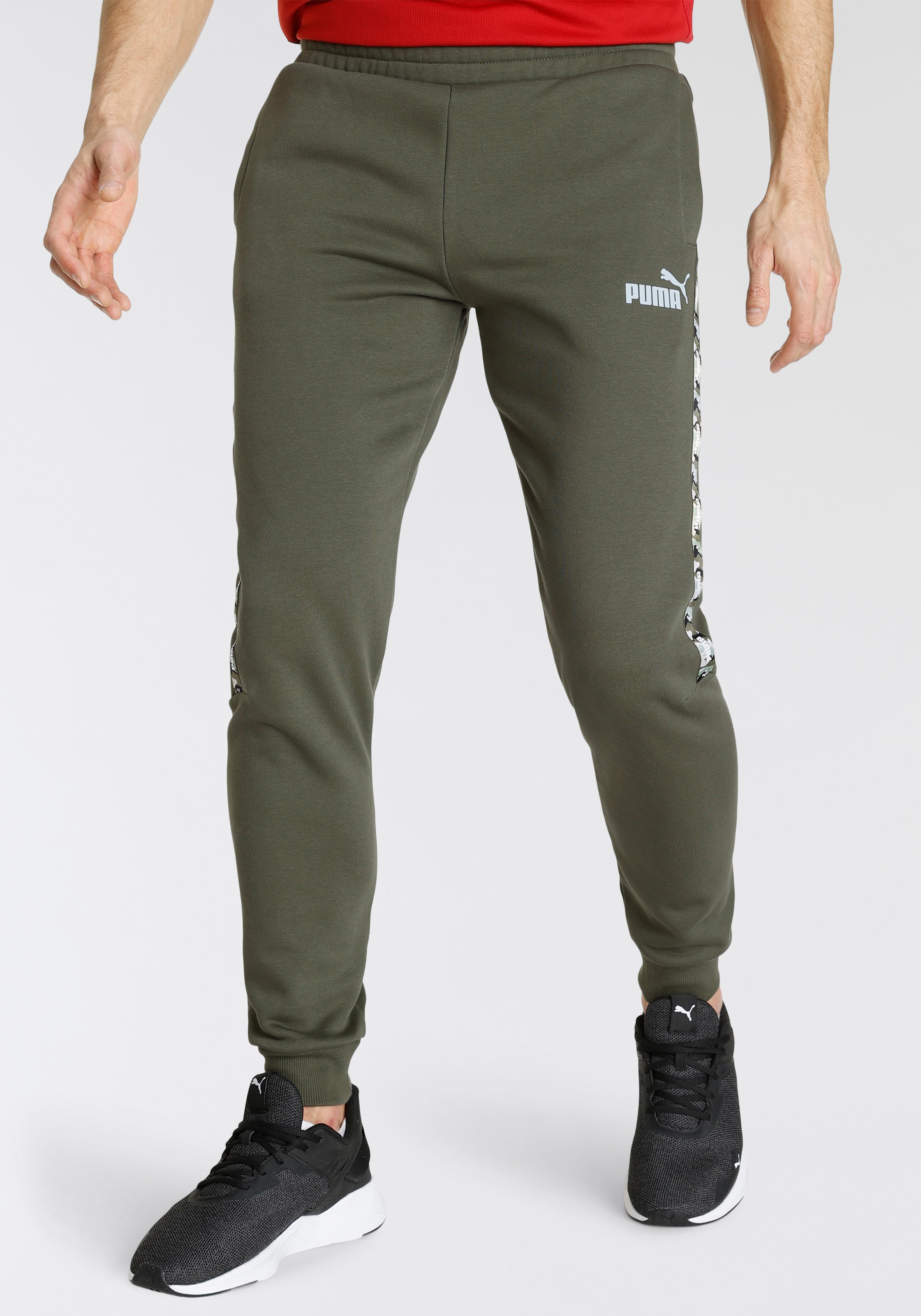 PUMA Jogginghose »ESS TAPE CAMO Sweatpants FL cl« | BAUR | Trainingshosen