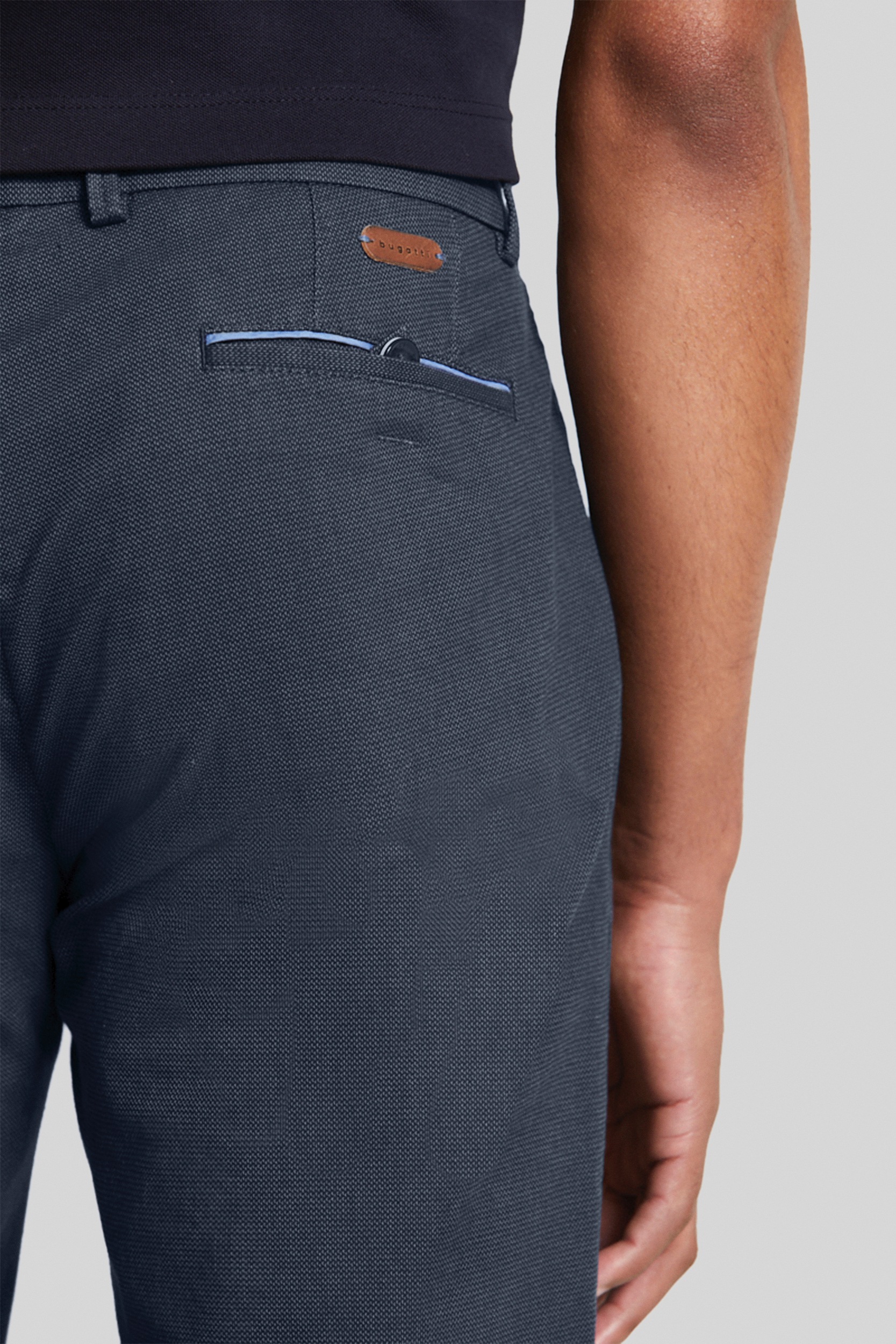 bugatti Chinohose, aus elastischer Baumwolle