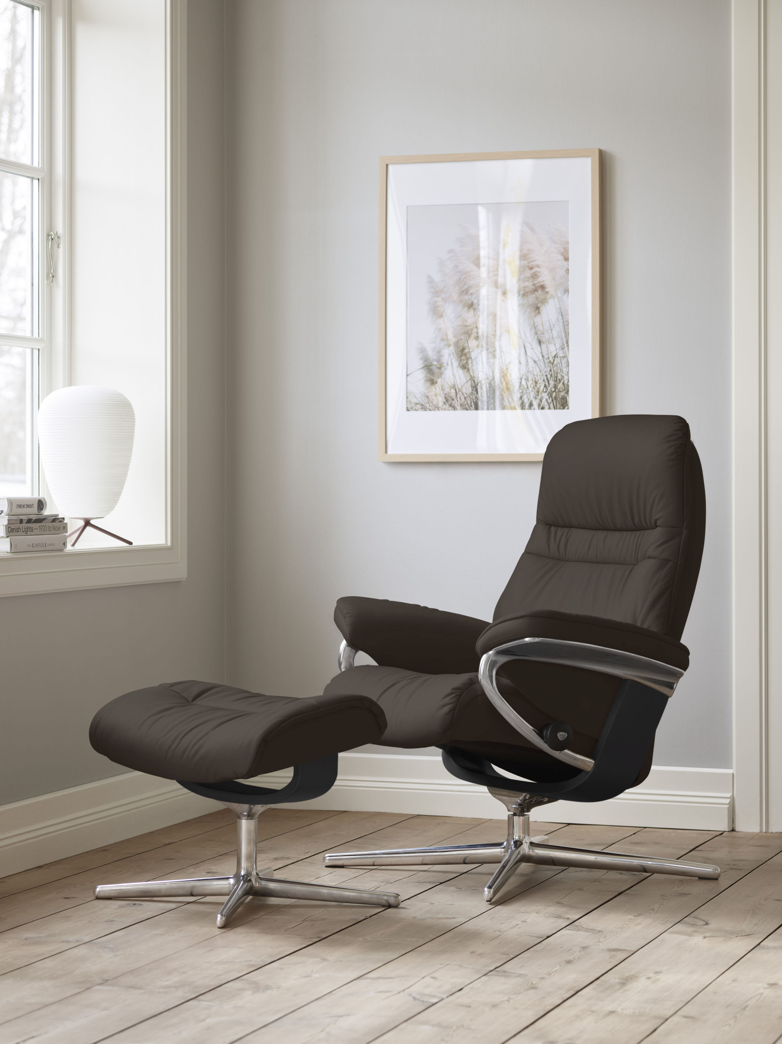 Stressless Relaxsessel "Sunrise" mit Cross Base, Größe S, M & L, Holzakzent Schwarz
