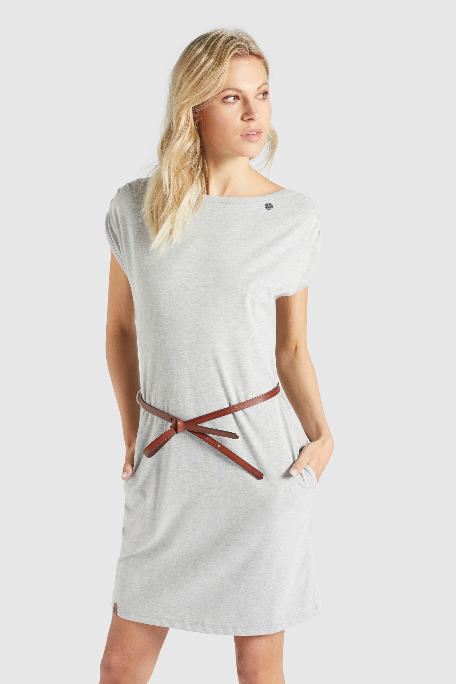khujo Jerseykleid »SILENZA«, aus weichem Jersey mit Ledergürtel