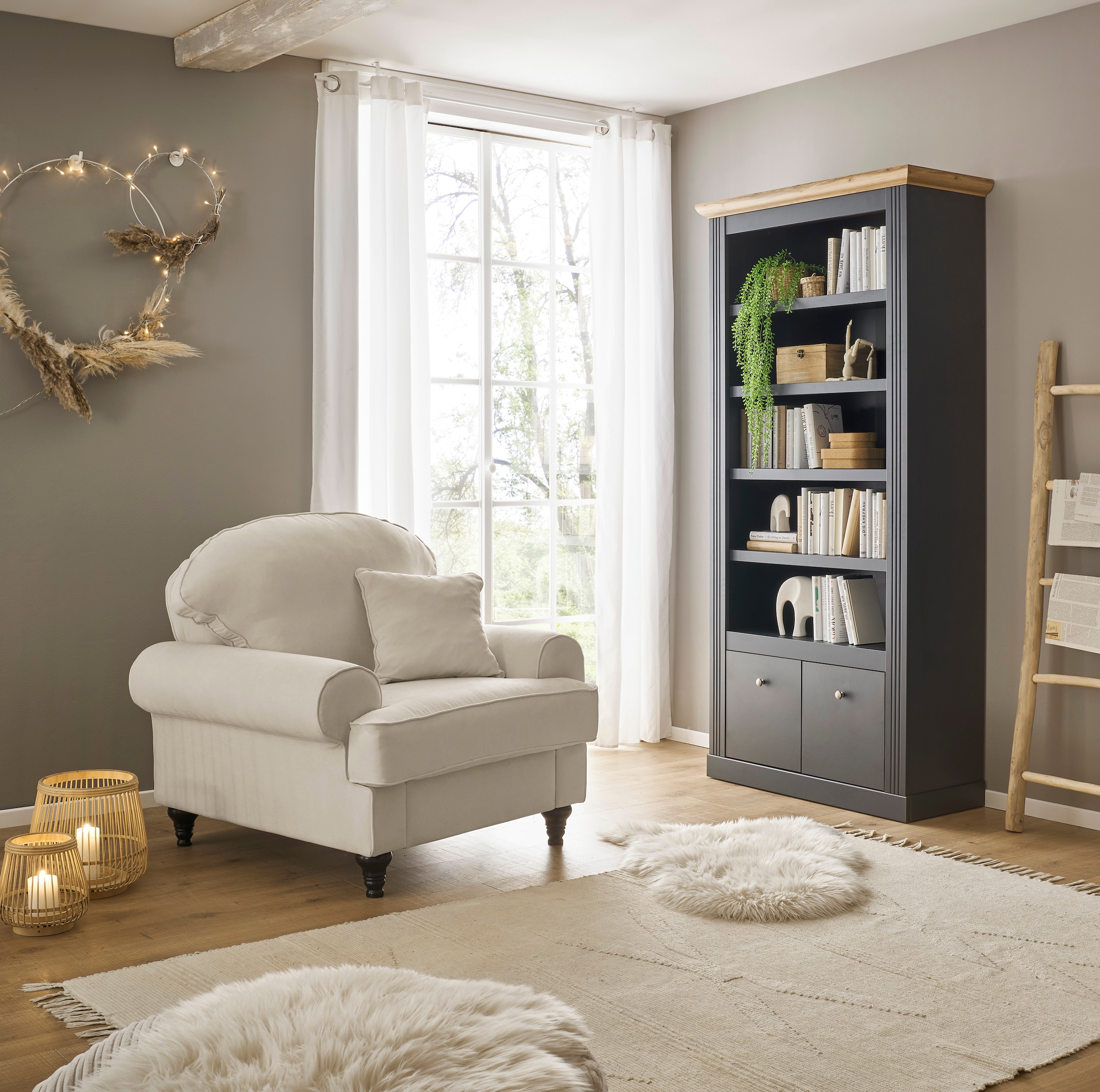OTTO home Sessel »Westminster mit hochwertigem Microfaserbezug, in 5 Farben verfügbar« Federkern-Polsterung, gedrechselter Fuß, inkl. Zierkissen