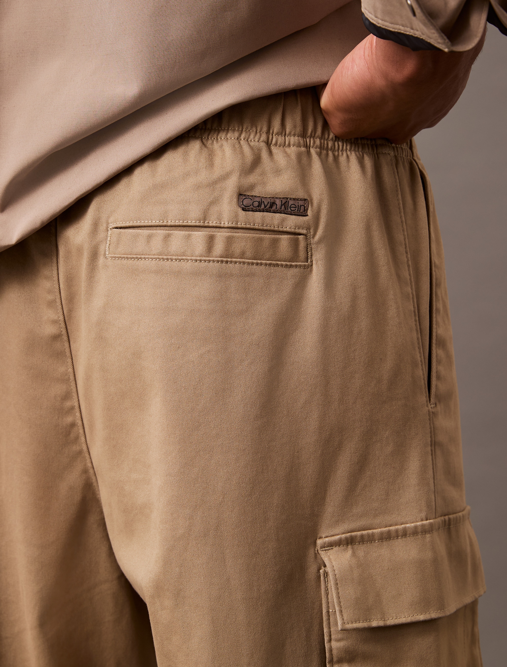 Calvin Klein Jeans Cargohose »CO PULL ON STRAIGHT CARGO PANT«, in Unifarbe