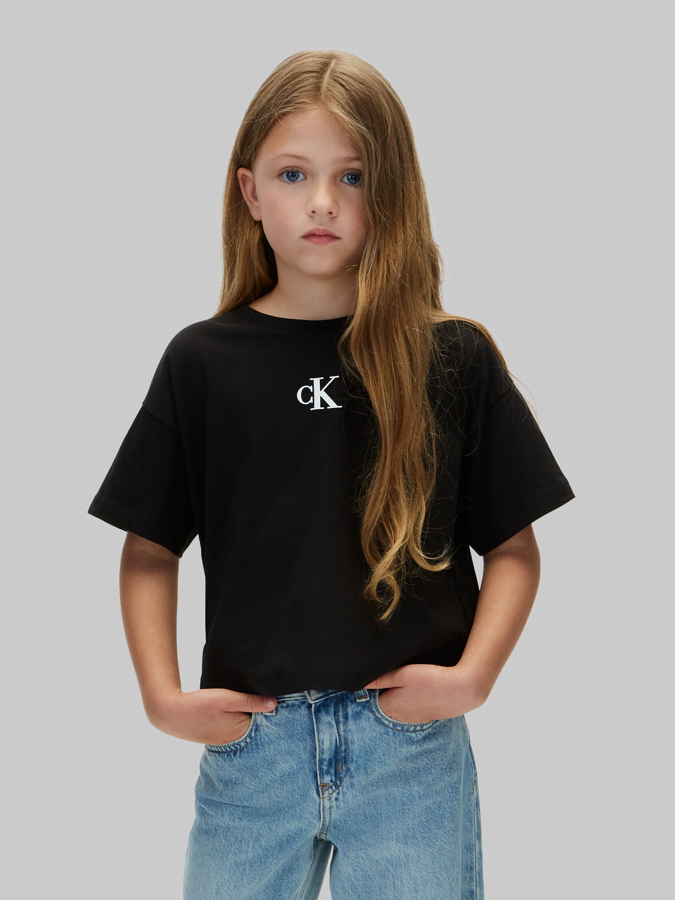 Calvin Klein Jeans T-Shirt Rundhalsausschnitt, bequeme Passform, reine Baumwolle