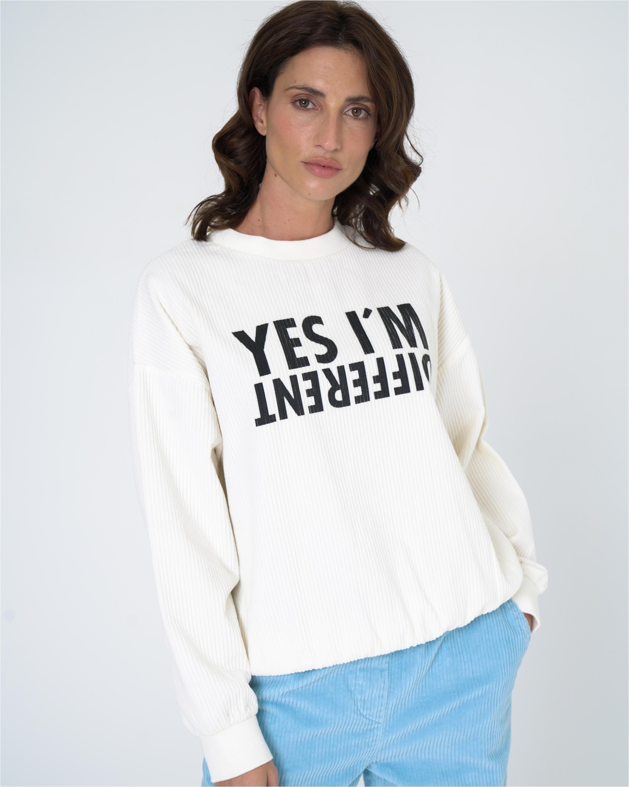 freshlions Sweatshirt »Amalia«, 1 Stk. mit tollem Print auf der Front
