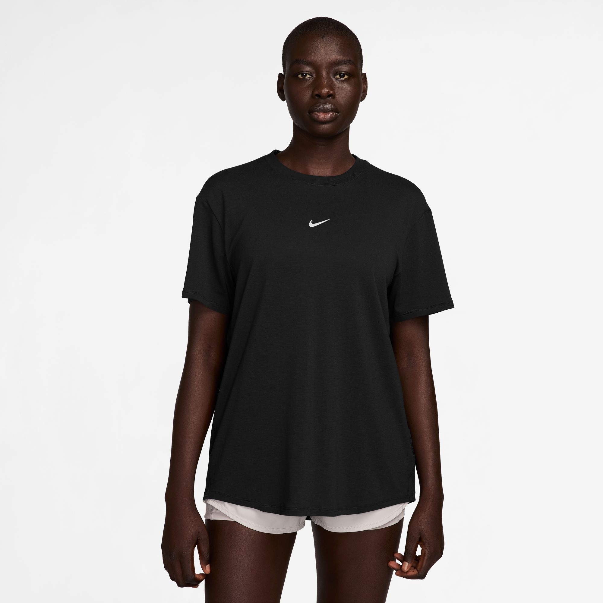 Nike T-Shirt "W NK ONE RELAXED DF SS TOP" relaxte Schnittform, kurze Ärmel, sportlicher Stil