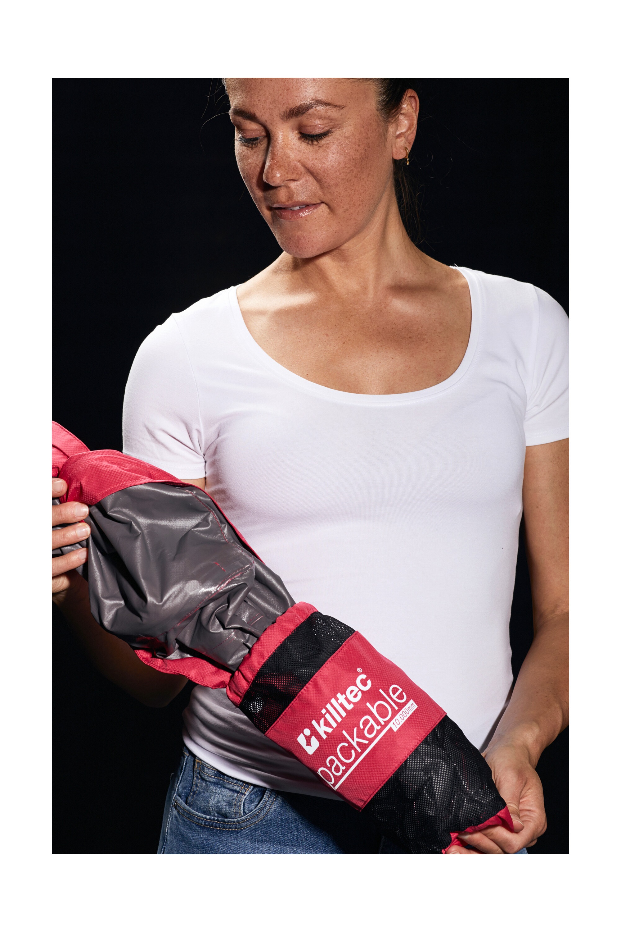 Killtec Regenjacke "KOS 15 WMN JCKT", Leichte, packbare, wasser- und winddi günstig online kaufen