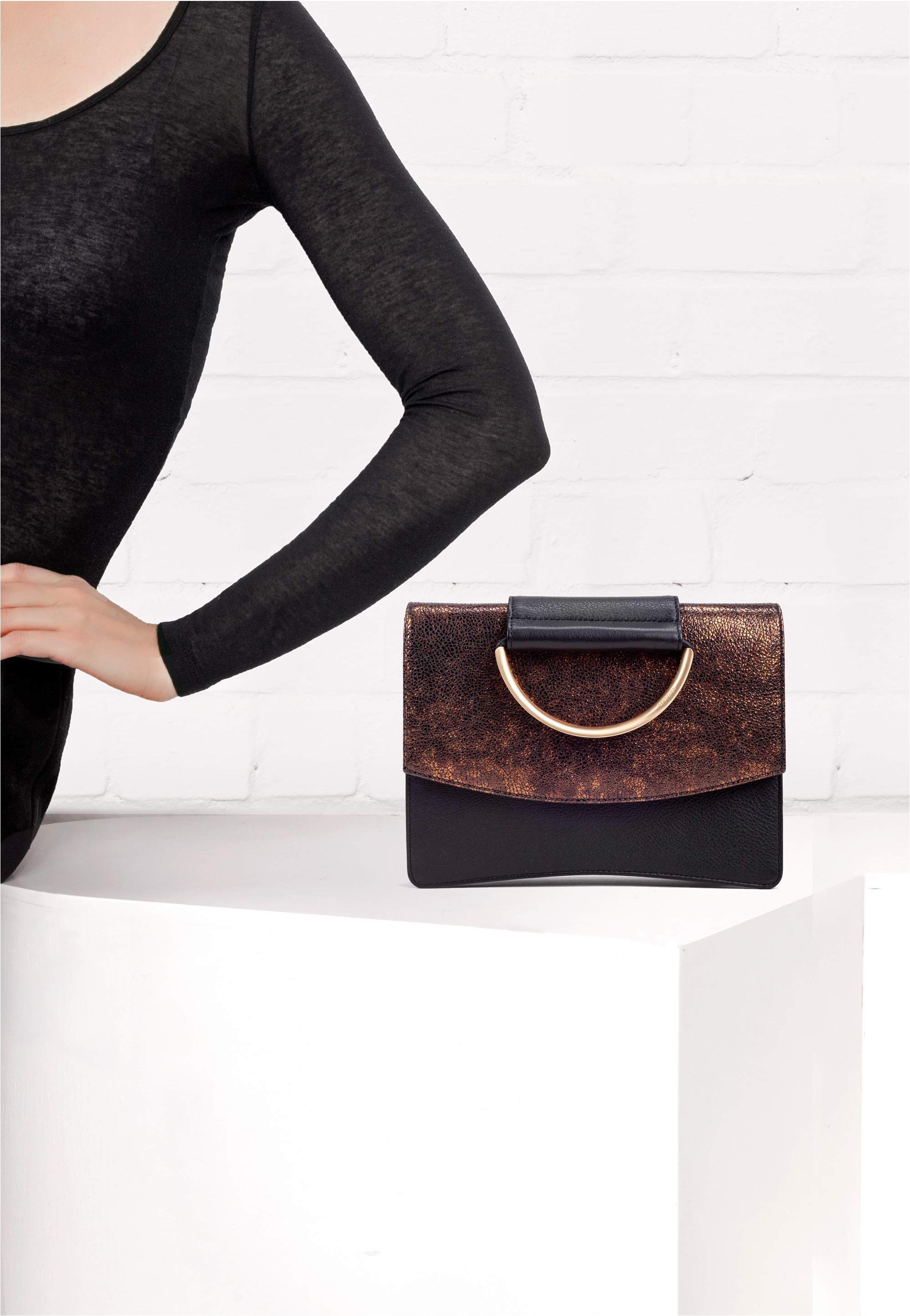 GRETCHEN Schultertasche »Oyster Clutch Three«, aus italienischem Kalbsleder
