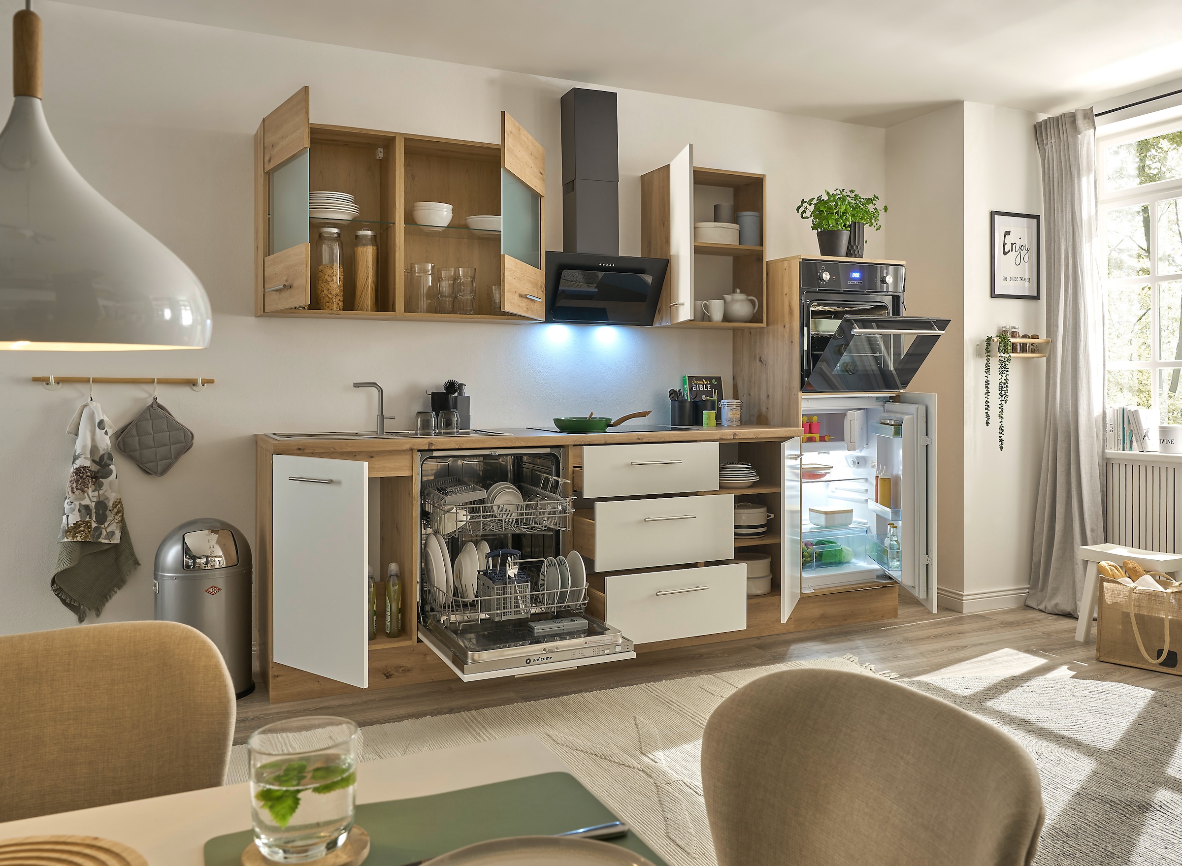 BASIC by Balculina Küchenzeile »Capri«, Breite 280 cm, wahlweise mit E-Geräten, mit Soft-Close-Funktion