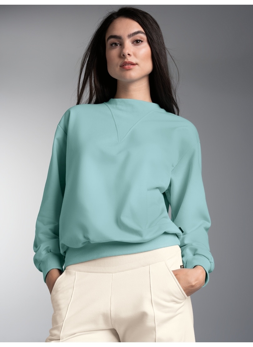 Trigema "TRIGEMA Sweatshirt im modischen Oversize-Look"