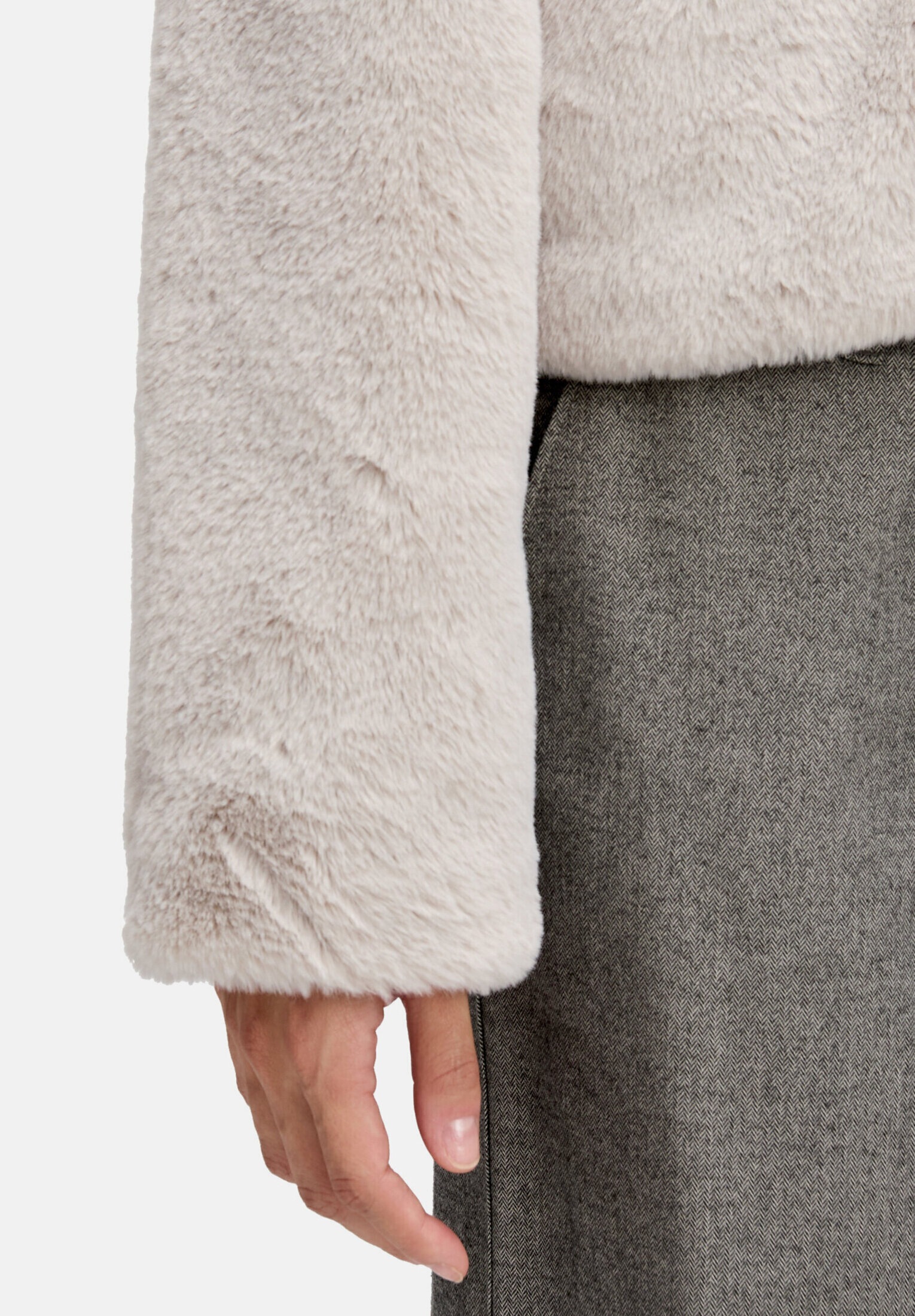 Cartoon Fellimitatjacke »Damen mit Eingrifftaschen«