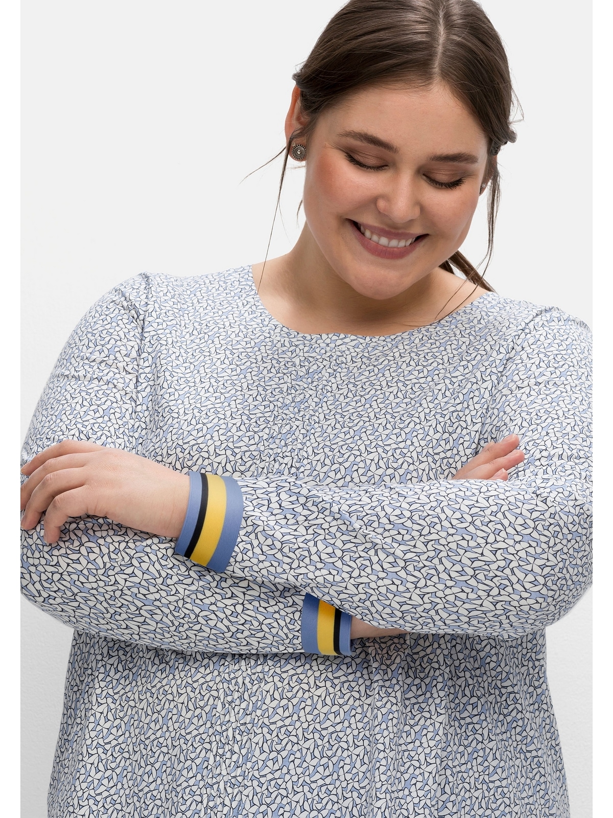 Größen« in Sheego Minimal-Alloverdruck A-Linie »Große Langarmshirt mit