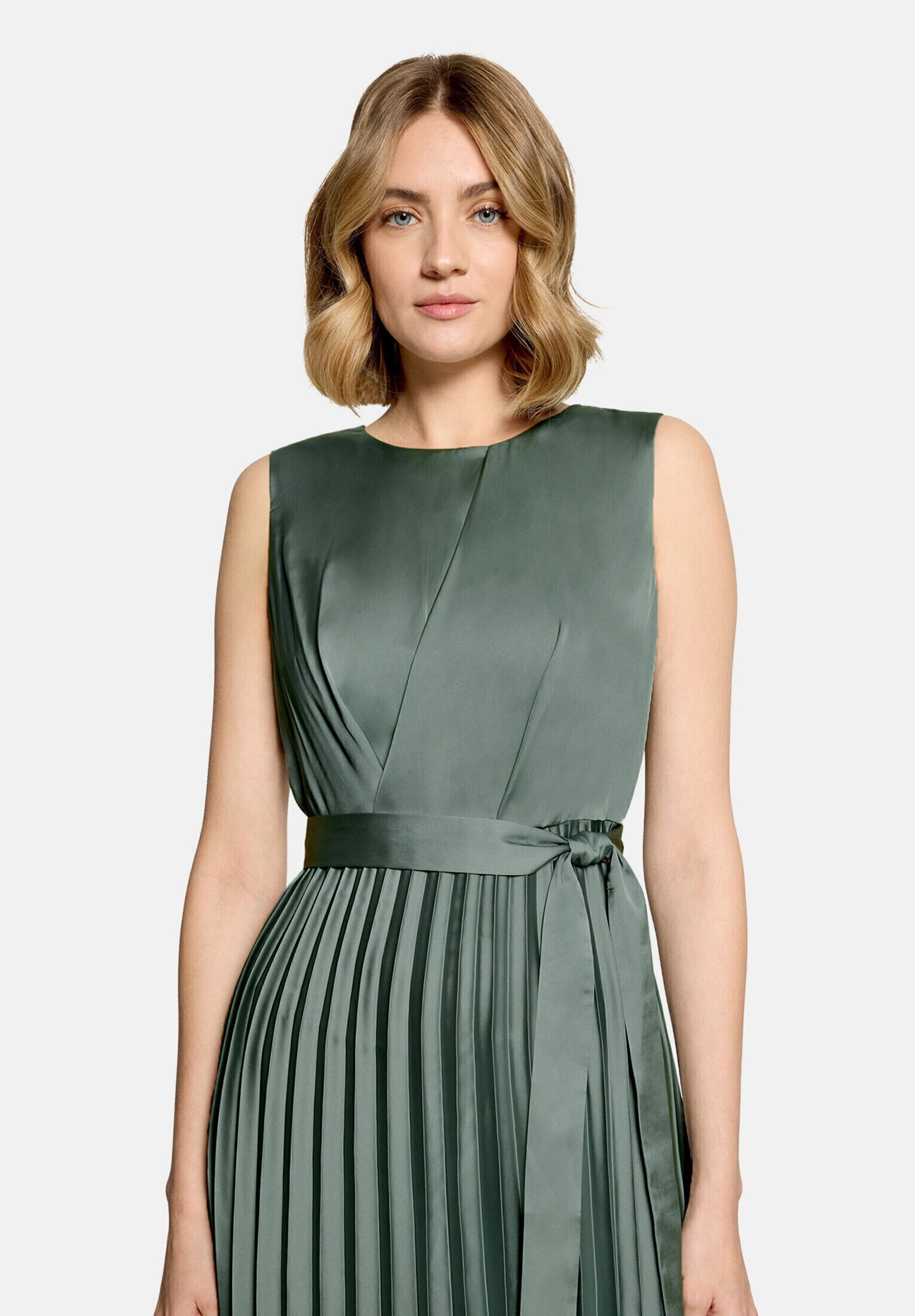 Betty&Co Midikleid »Damen mit Plissee« Ohne Tasche Plissee