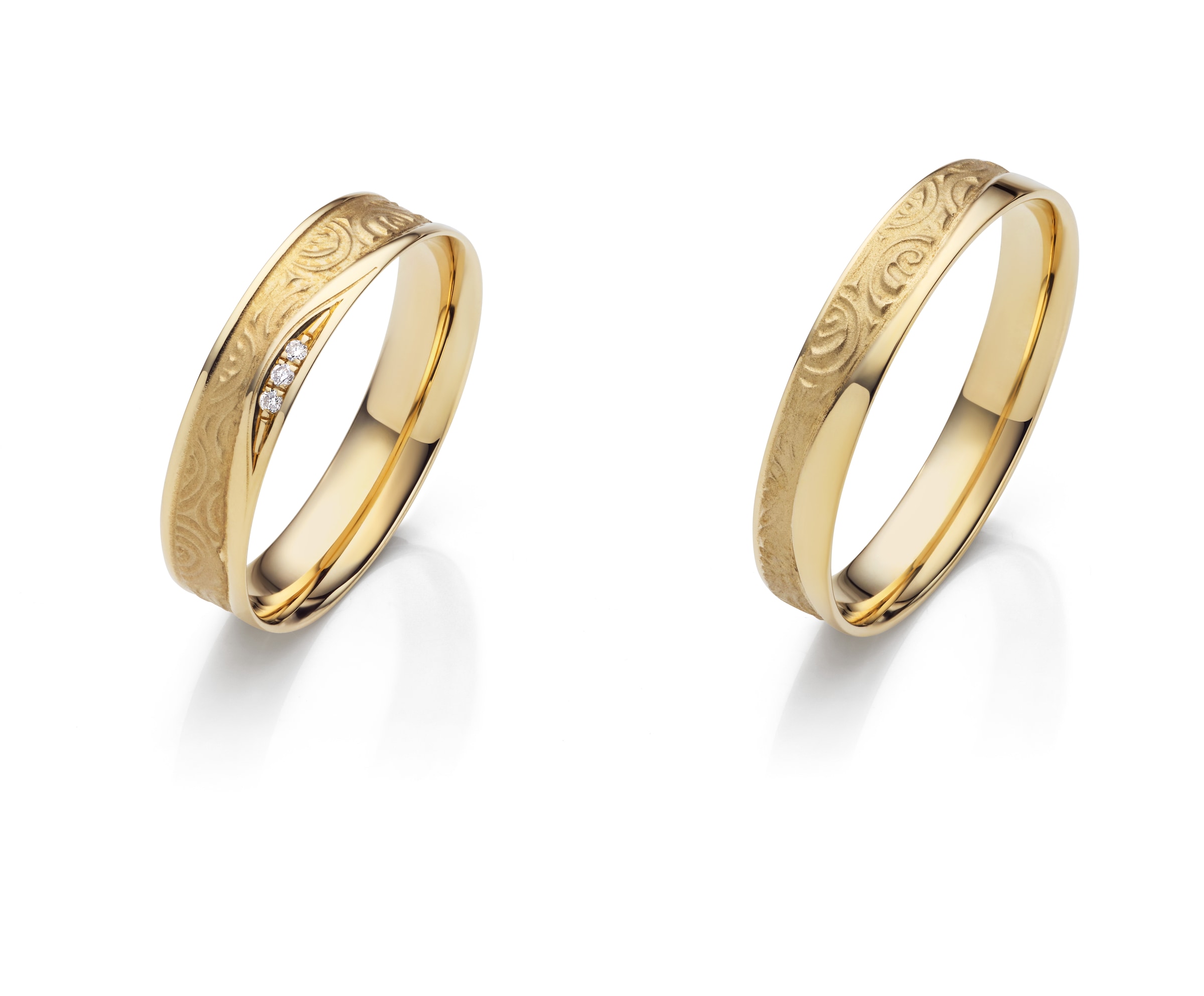 Firetti Trauring »Schmuck Geschenk Gold 375 Hochzeit Ehering Partnerring "LIEBE"«, Made in Germany - wahlweise mit oder ohne Brillanten