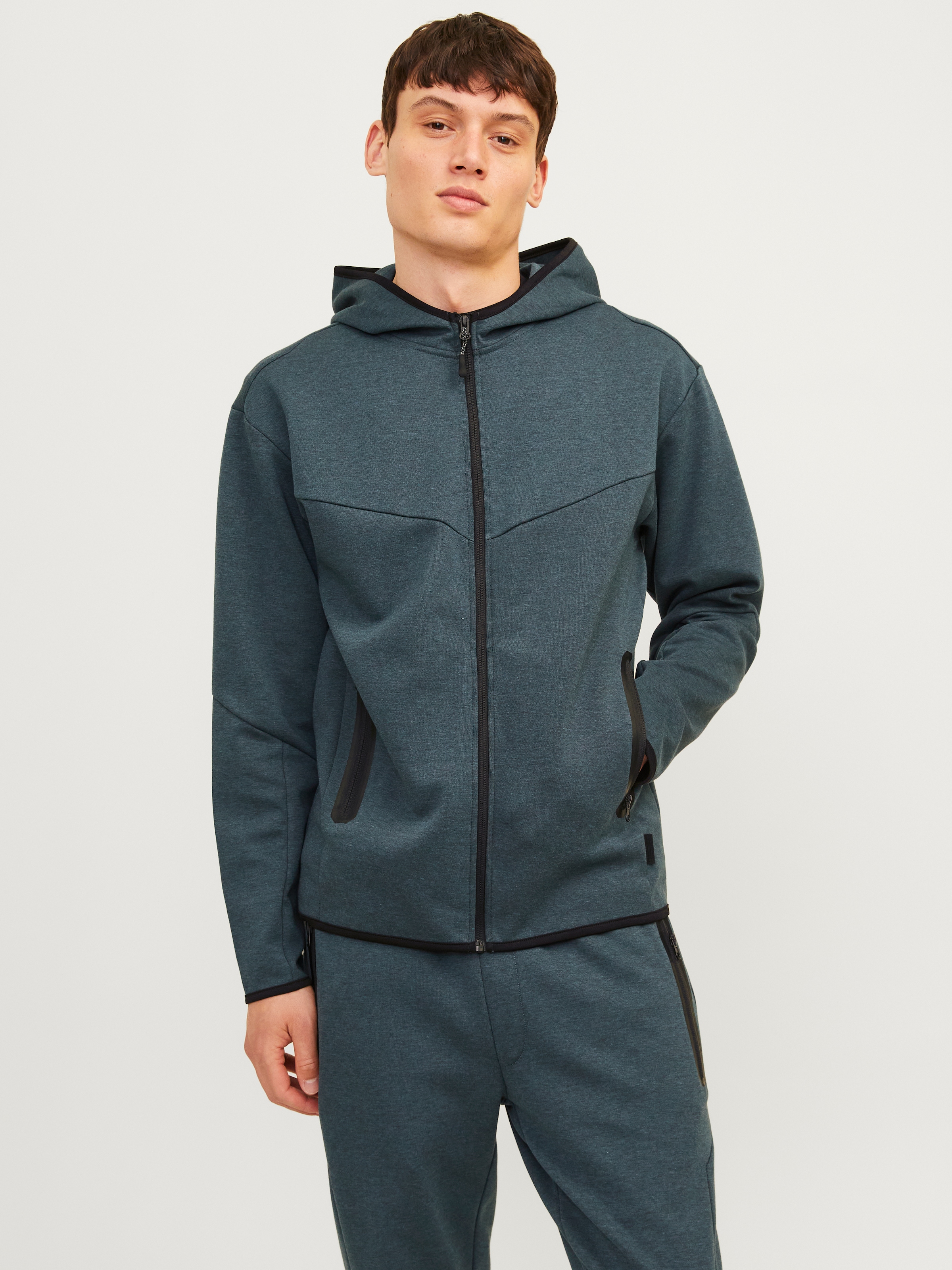 Jack & Jones Sweatjacke "JCOFUSION SWEAT ZIP HOOD NOOS"