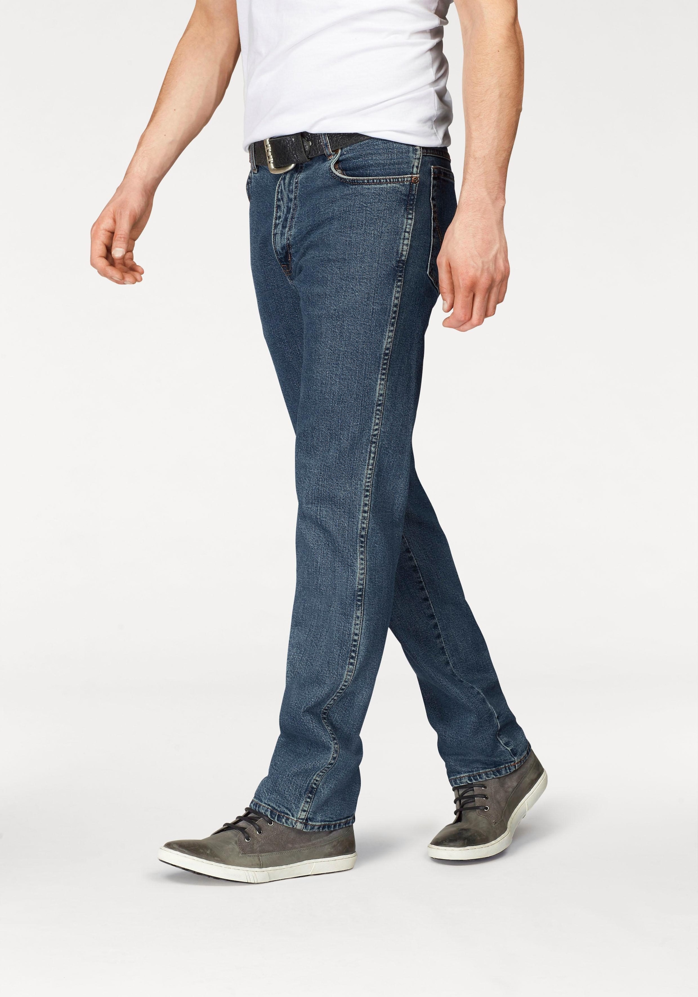 Wrangler durable best sale stretch jeans