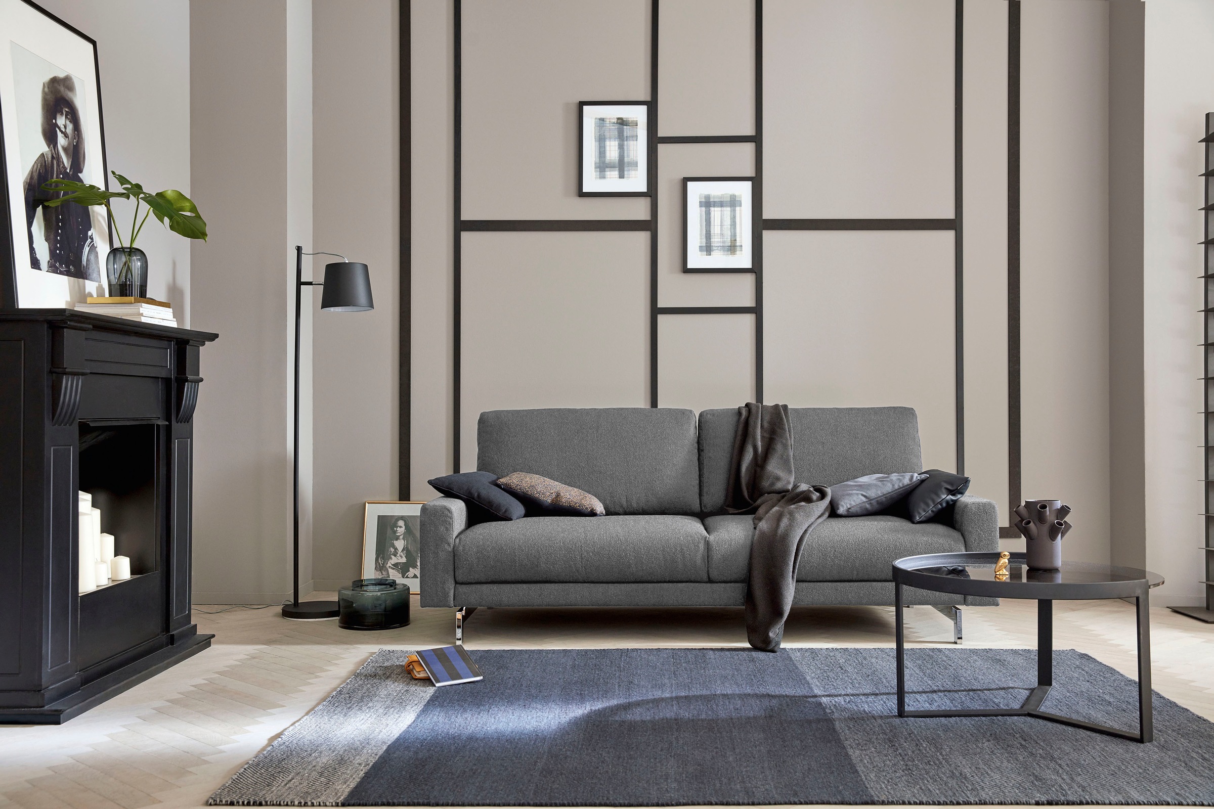 hülsta sofa 2-Sitzer »hs.450«, Armlehne niedrig, Fuß chromfarben glänzend, Breite 164 cm kaufen