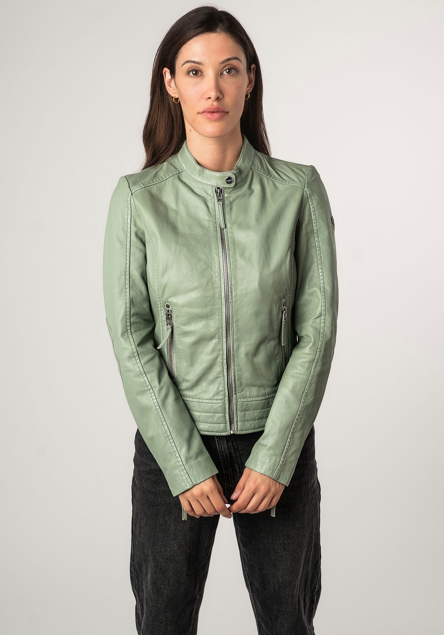 Mauritius "MWFilla" mit kleinem Stehkragen günstig online kaufen