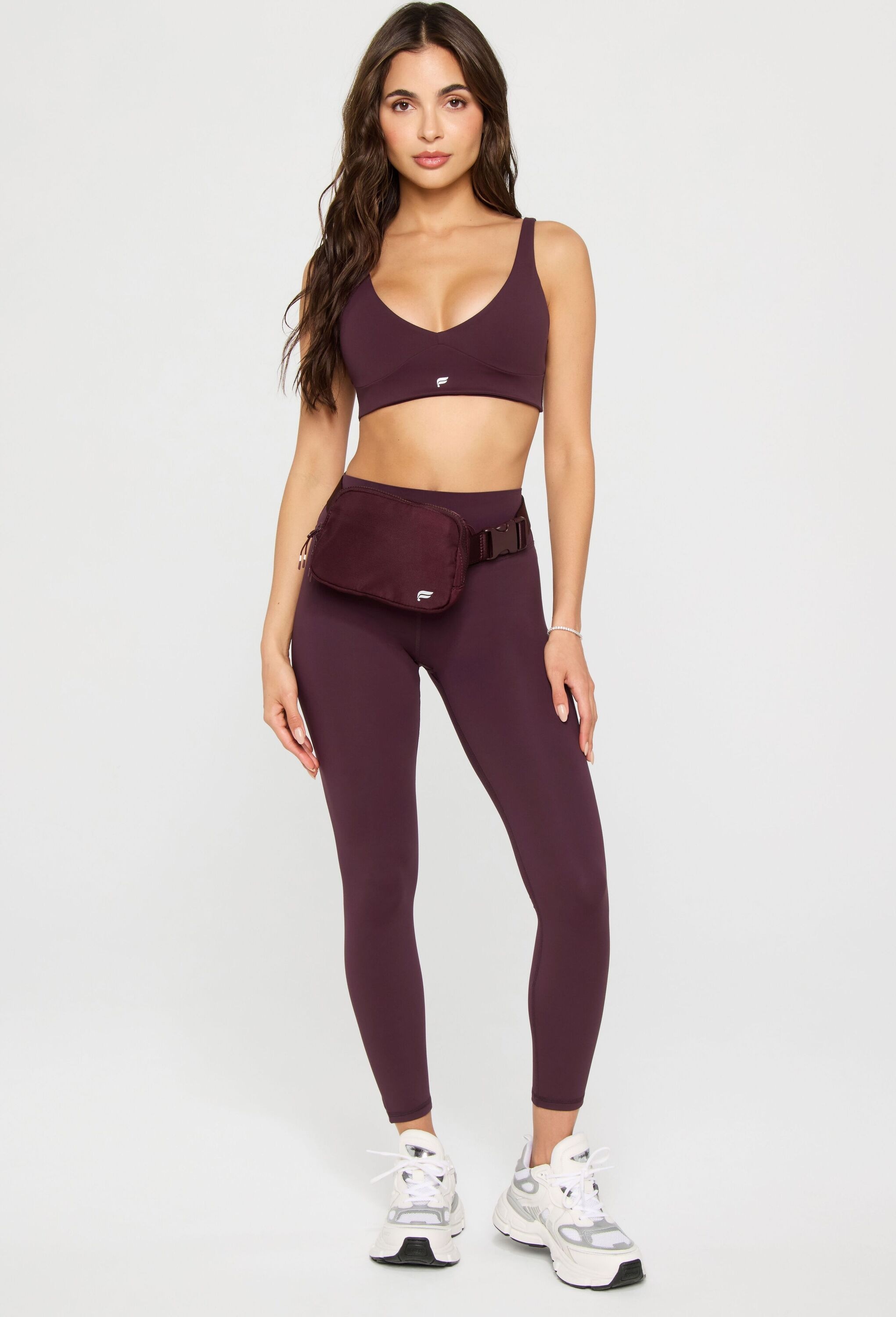 Fabletics Sport-BH »Fabletics BH PURELUXE LONGLINE LOW IMPACT BRA« mit Haken- und Ösenverschluss