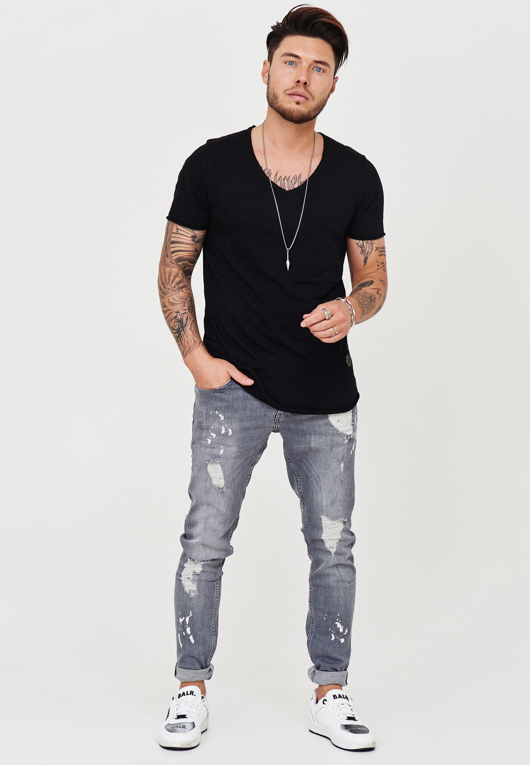 behype Slim-fit-Jeans »SLY«, mit Destroyed-Elementen