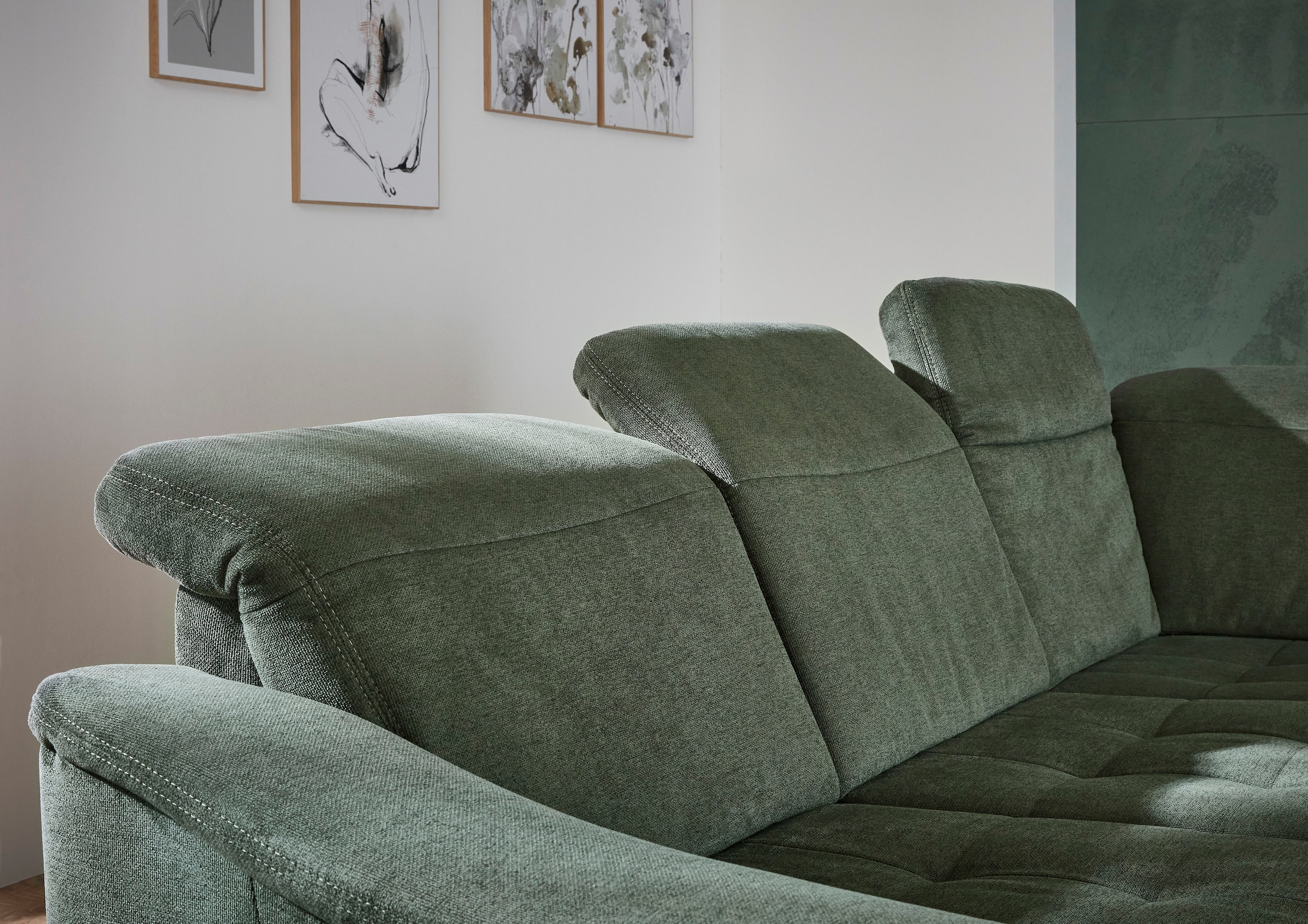 Die PlanBar Ecksofa »PP-LA23145 L-Form« inkl. Kopfpolsterverstellung, Federkernpolsterung