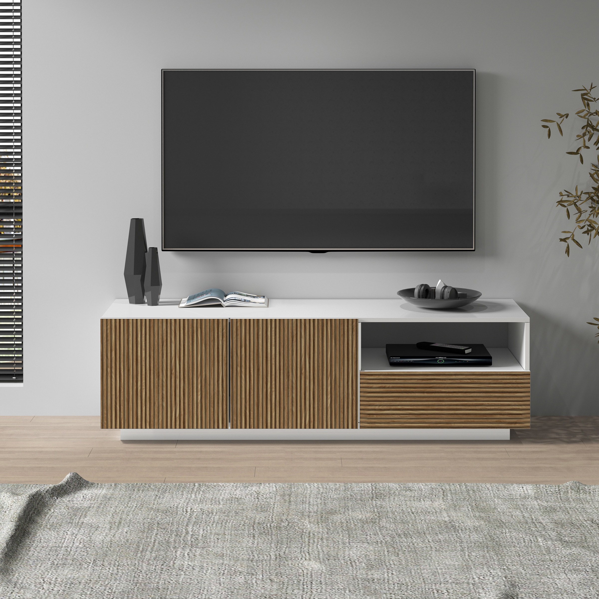 INOSIGN Lowboard »Vega,Lowboard,TV Board,TV Schrank,150 cm«, mit 2 Türen und 1 Schublade,Fronten mit Rillen-Optik