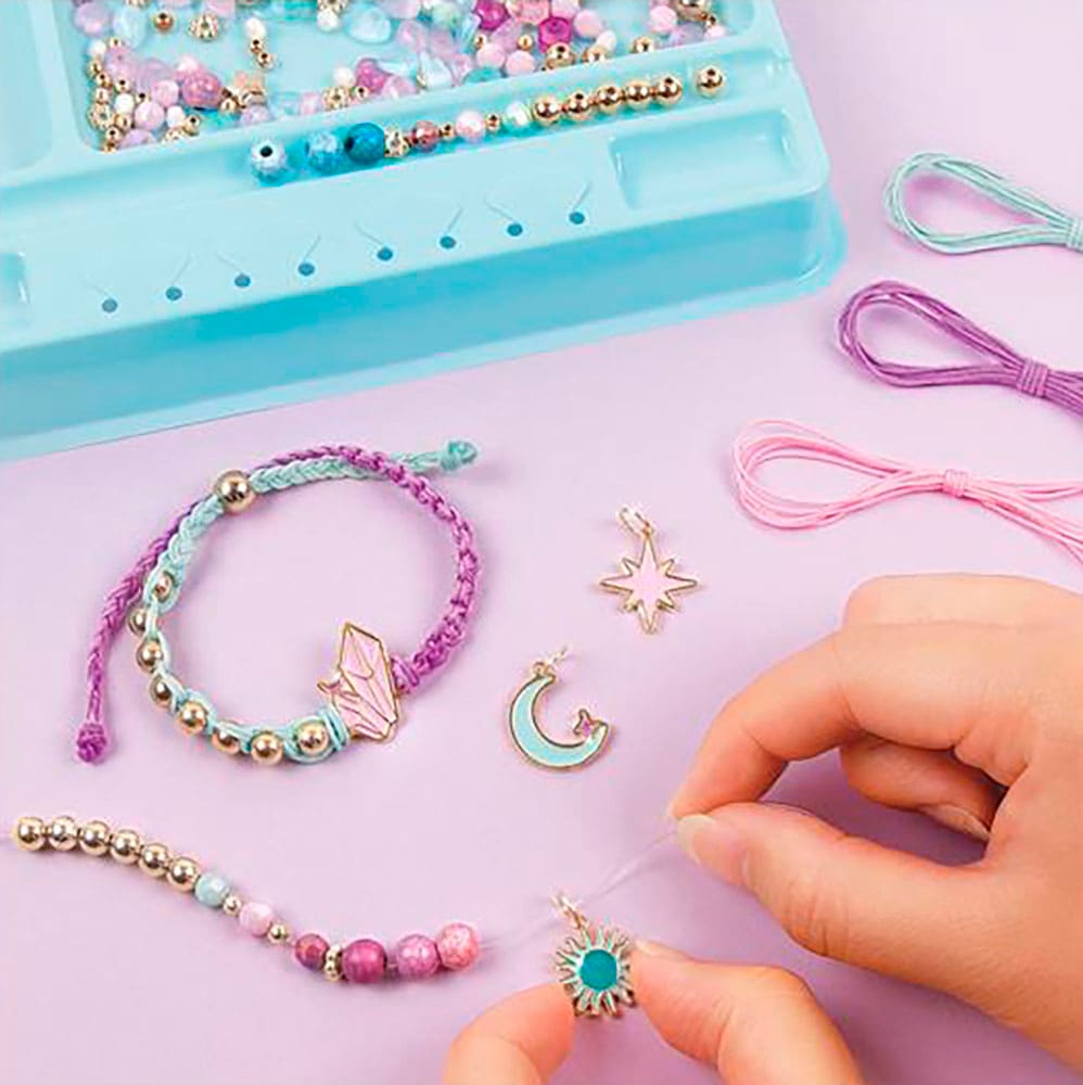 Make it real Kreativset »Universum Armbänder«