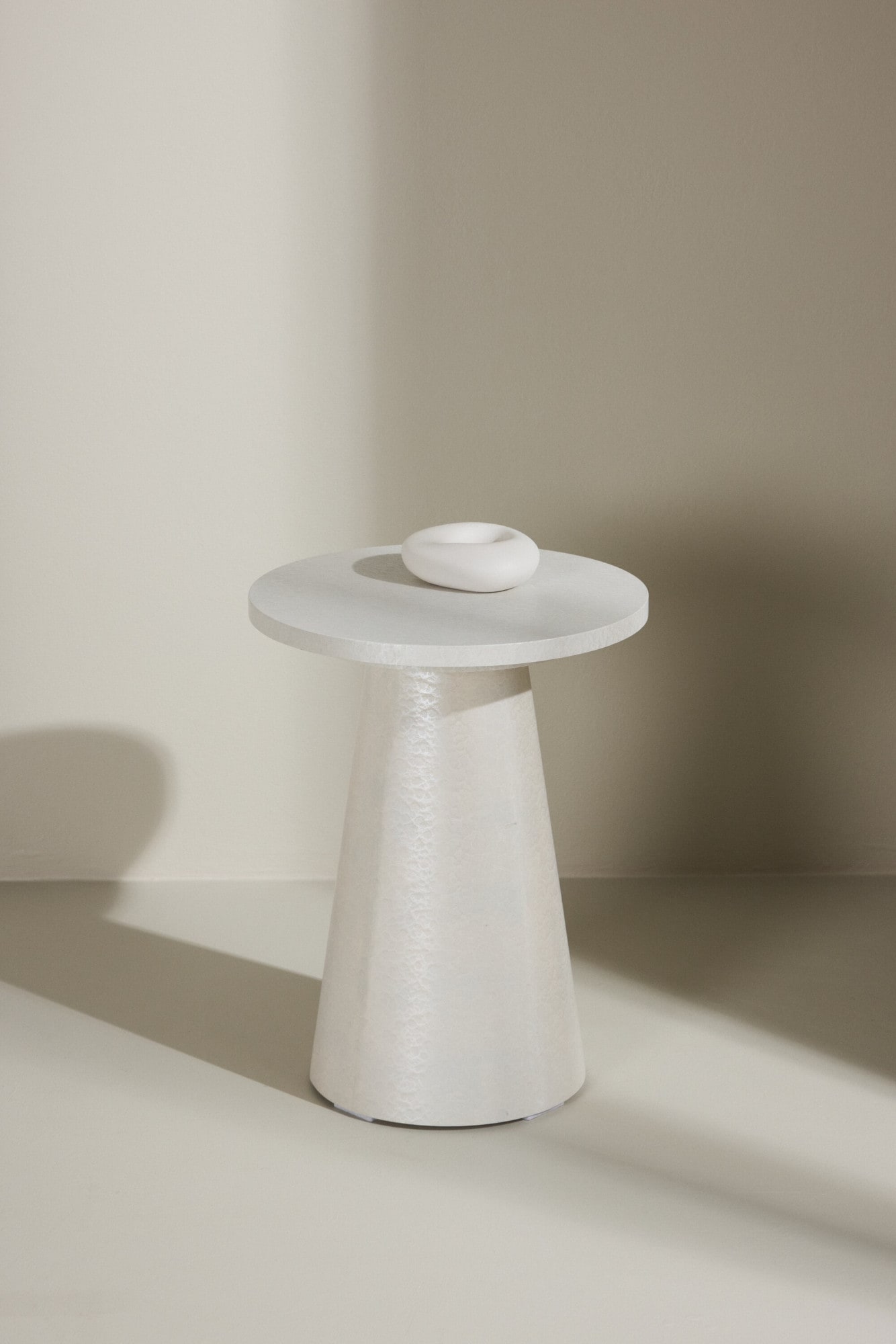 Venture Home Beistelltisch "Lanzo, kompakter runder Beistelltisch, schlicht & elegant, Ø 35 cm" Ablagetisch, MDF, rund, leicht, kompakt, vielseitig, modern