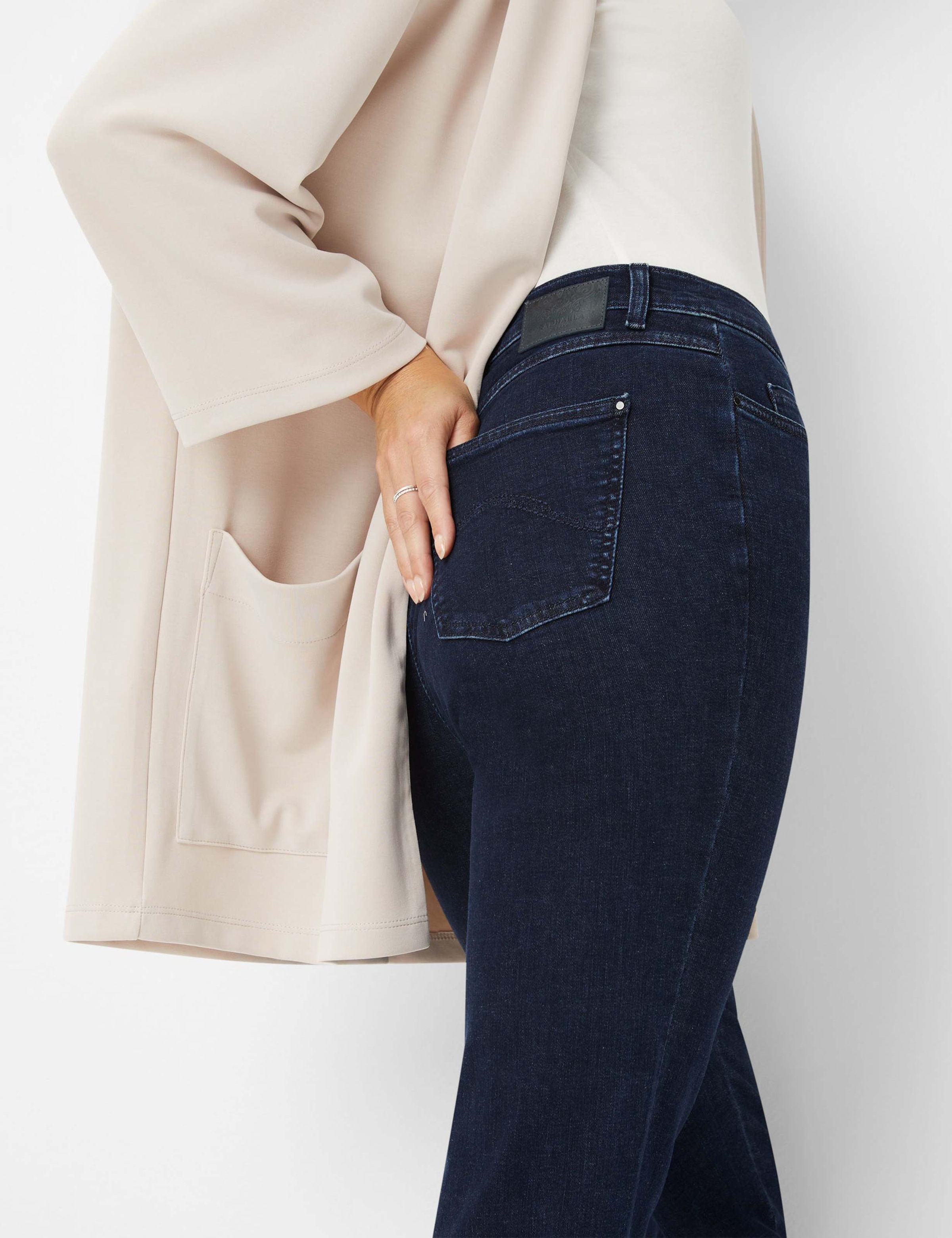 RAPHAELA by BRAX 5-Pocket-Jeans »Style PATTI STRAIGHT«