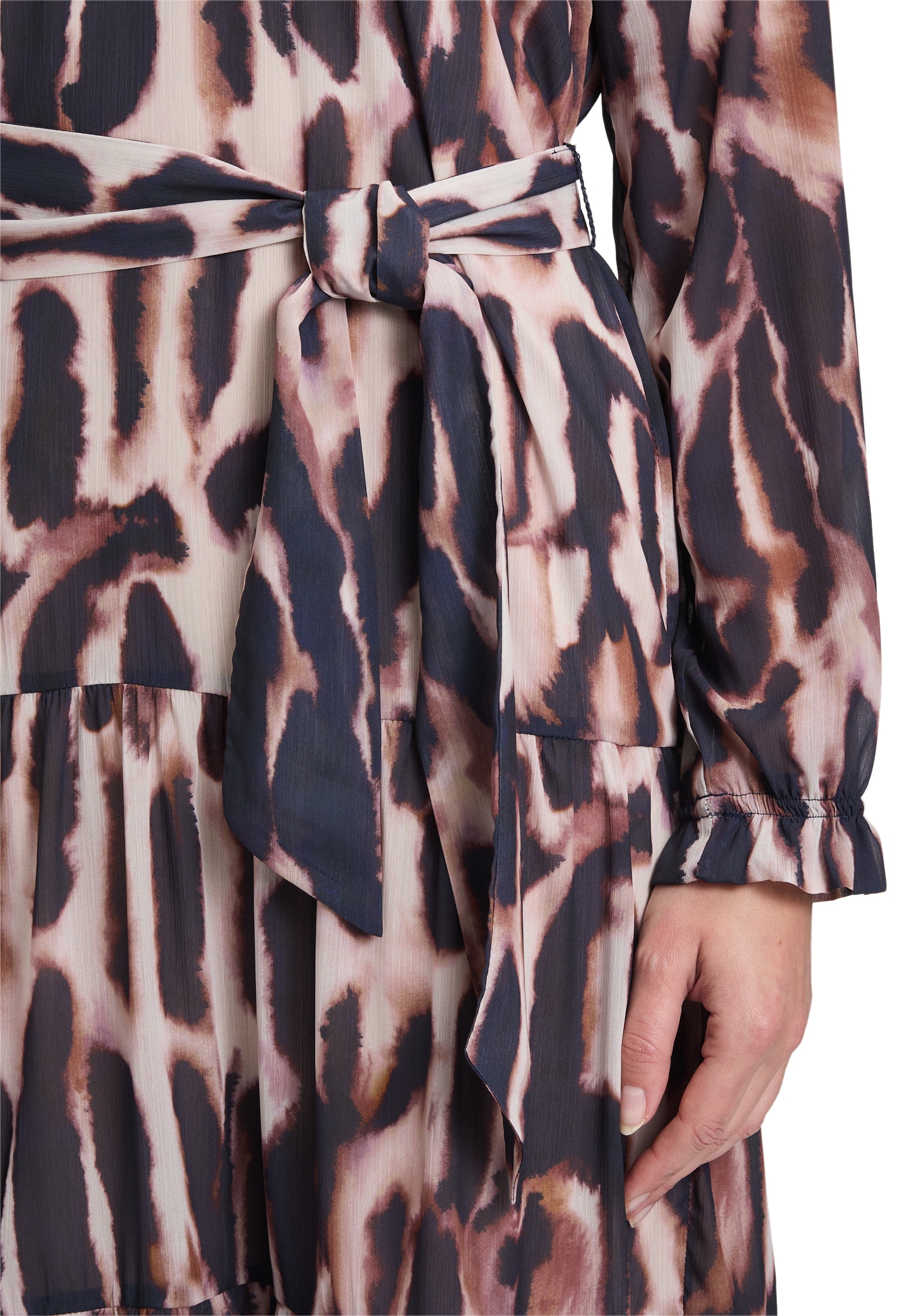 Betty Barclay Sommerkleid »Betty Barclay Stufenkleid langarm«