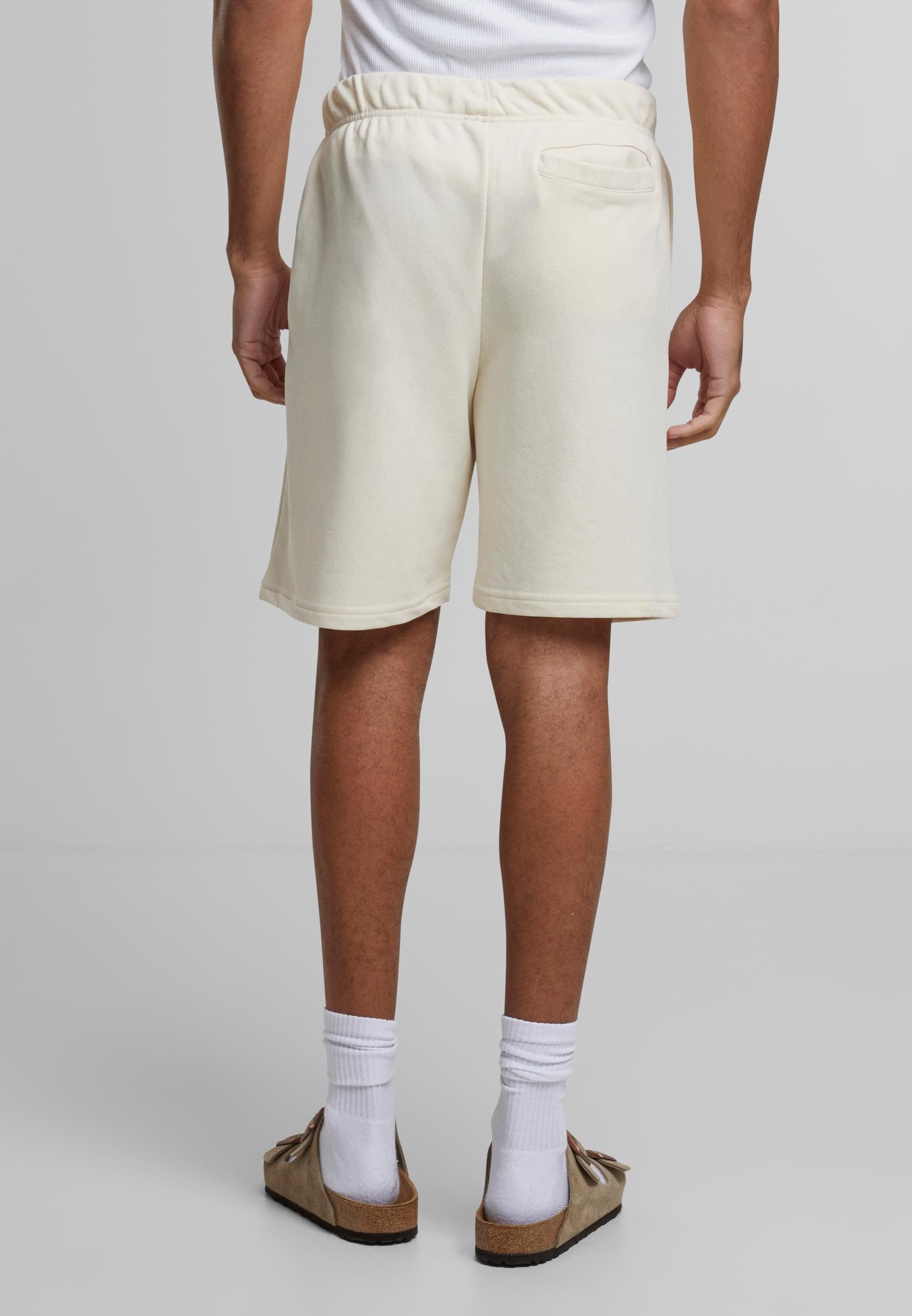 URBAN CLASSICS Shorts »Urban Classics Light Terry Shorts«, (1 tlg.)