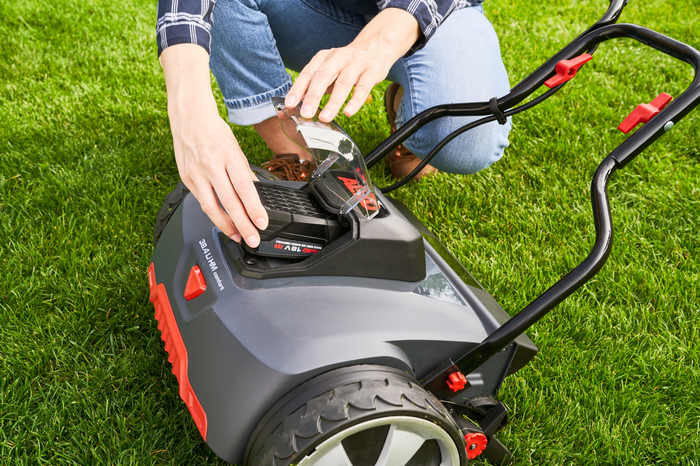 AL-KO Akkurasenmäher »Razor Cut 38.4 Li HM Comfort«, berühungslose Schneidtechnik, inkl. 18 V, 4 Ah Li-Ion Akku