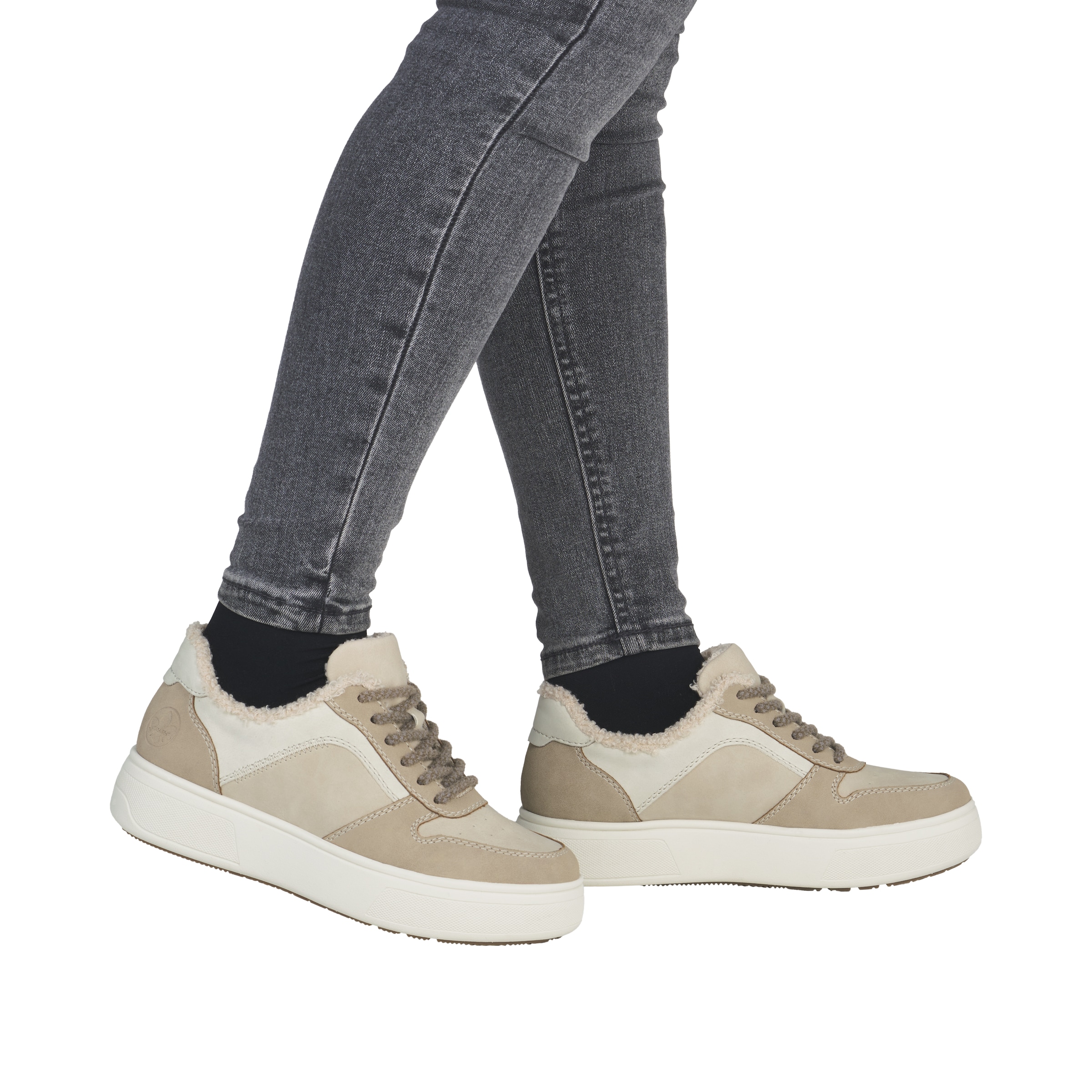 Rieker Plateausneaker, Retro-Sneaker, Schnürschuh, Halbschuh mit Teddyfutter