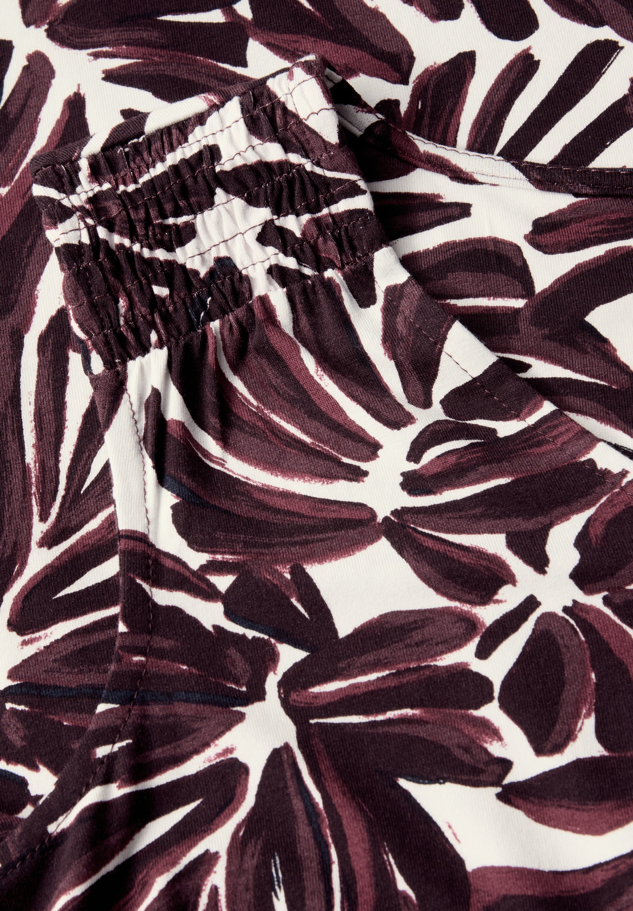 Cecil Jerseykleid, Sommerkleid mit Raffung an den Schultern und grafischem Muster