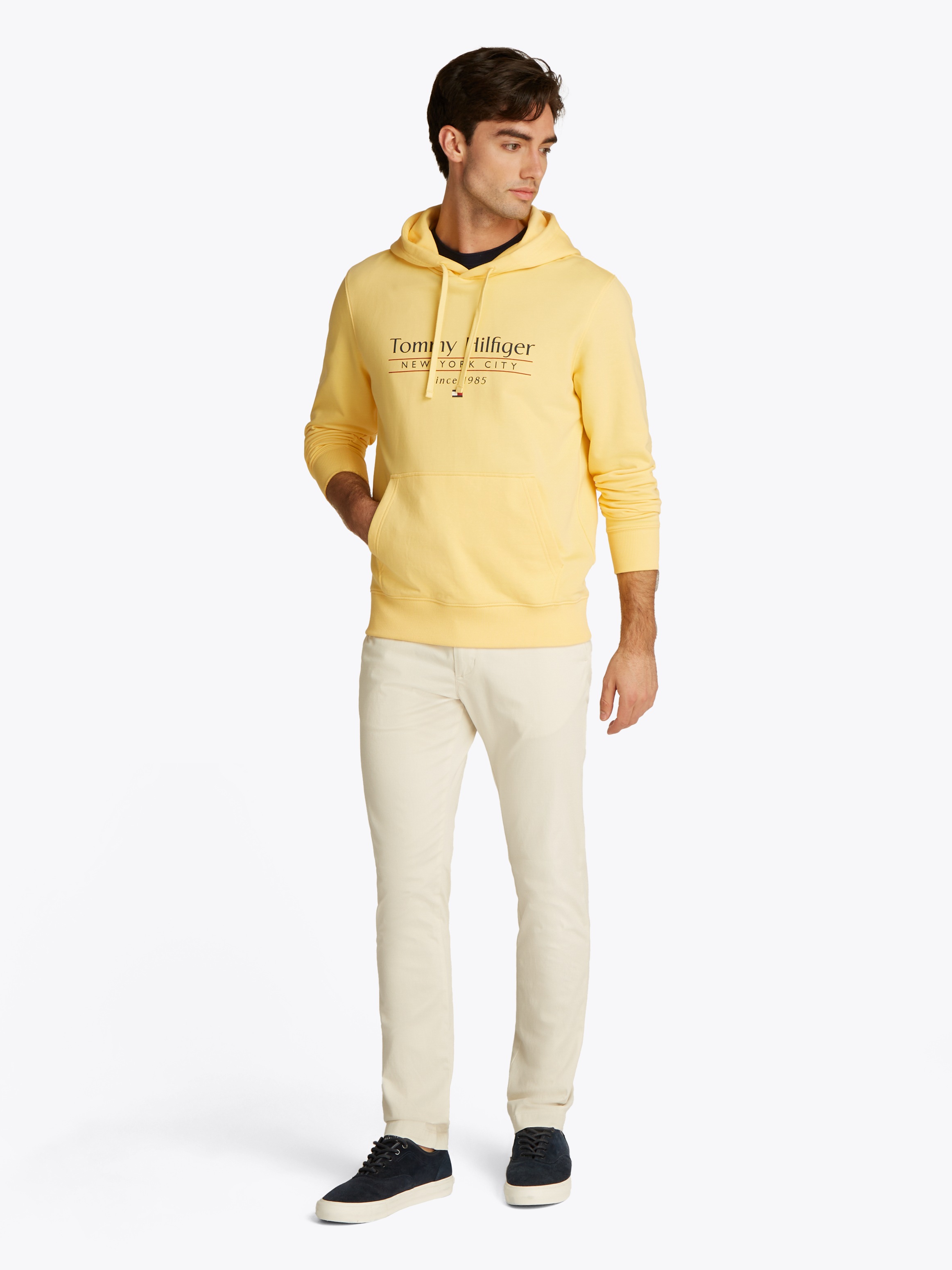 Tommy Hilfiger Hoodie »HILFIGER CENTER STACK HOODY«, mit großem mehrfarbigen Print