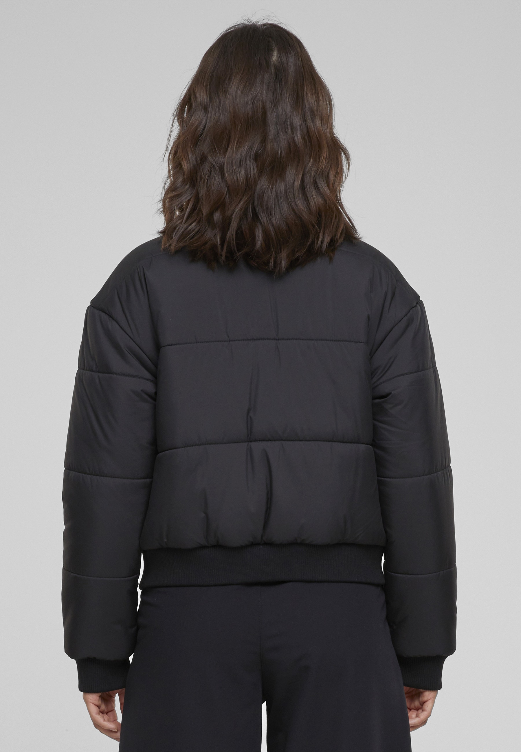 URBAN CLASSICS Winterjacke »Urban Classics Damen Ladies Puffer Blouson« 1 Stk. tlg. ohne Kapuze