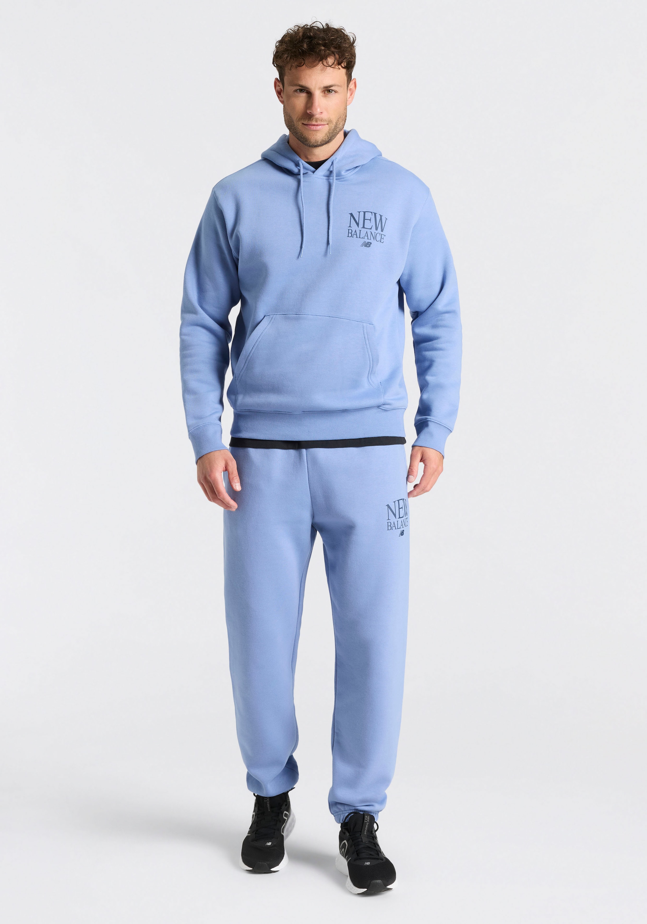 New Balance Jogginghose  aus weicher Fleece-Qualität, mit Kordelverschluss, bequeme Passform