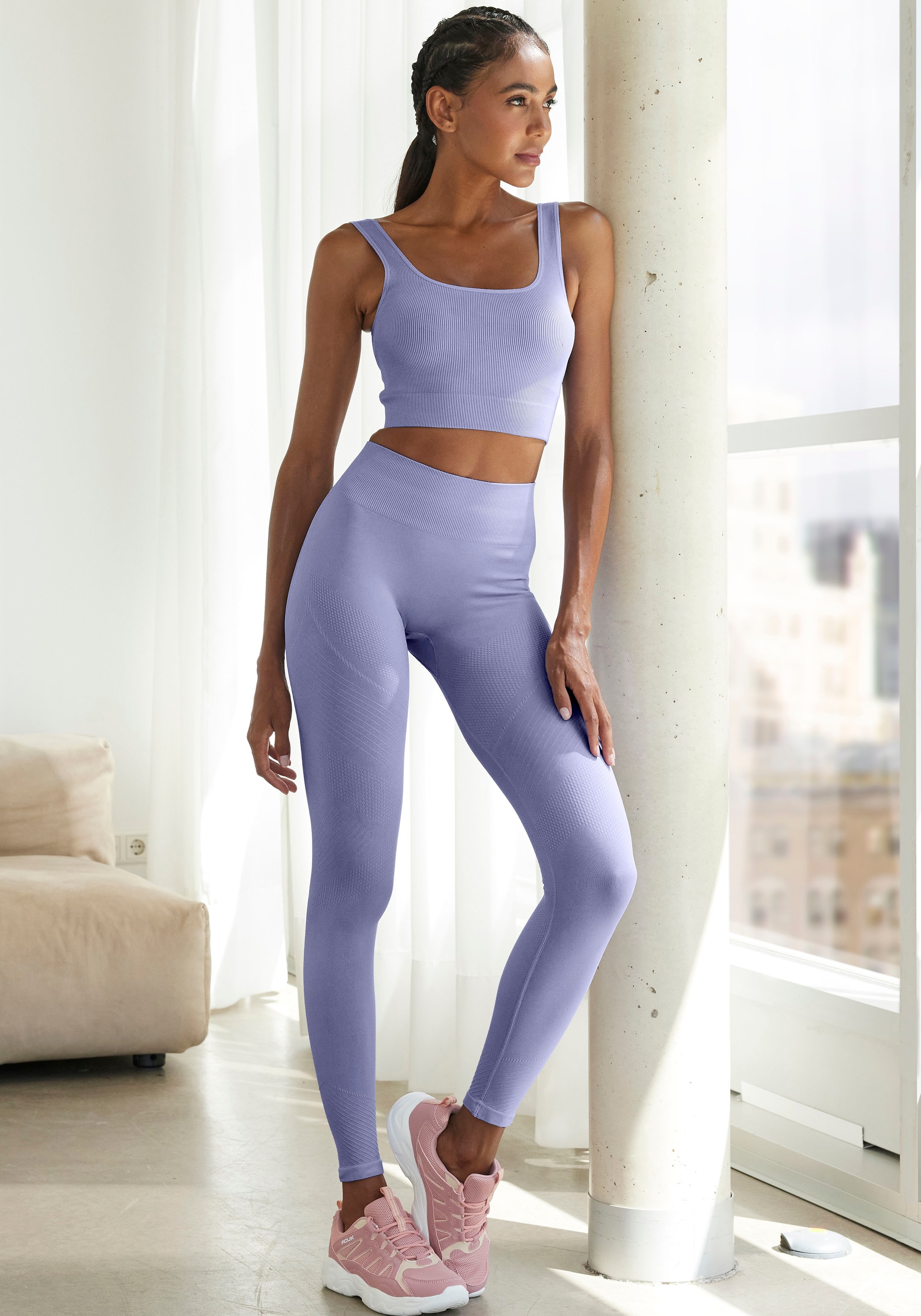 Thumbnail - LASCANA Seamless Leggings "Po Push Up" mit Rippstruktur und Shapingeffekt, Sporthose, Sportleggings