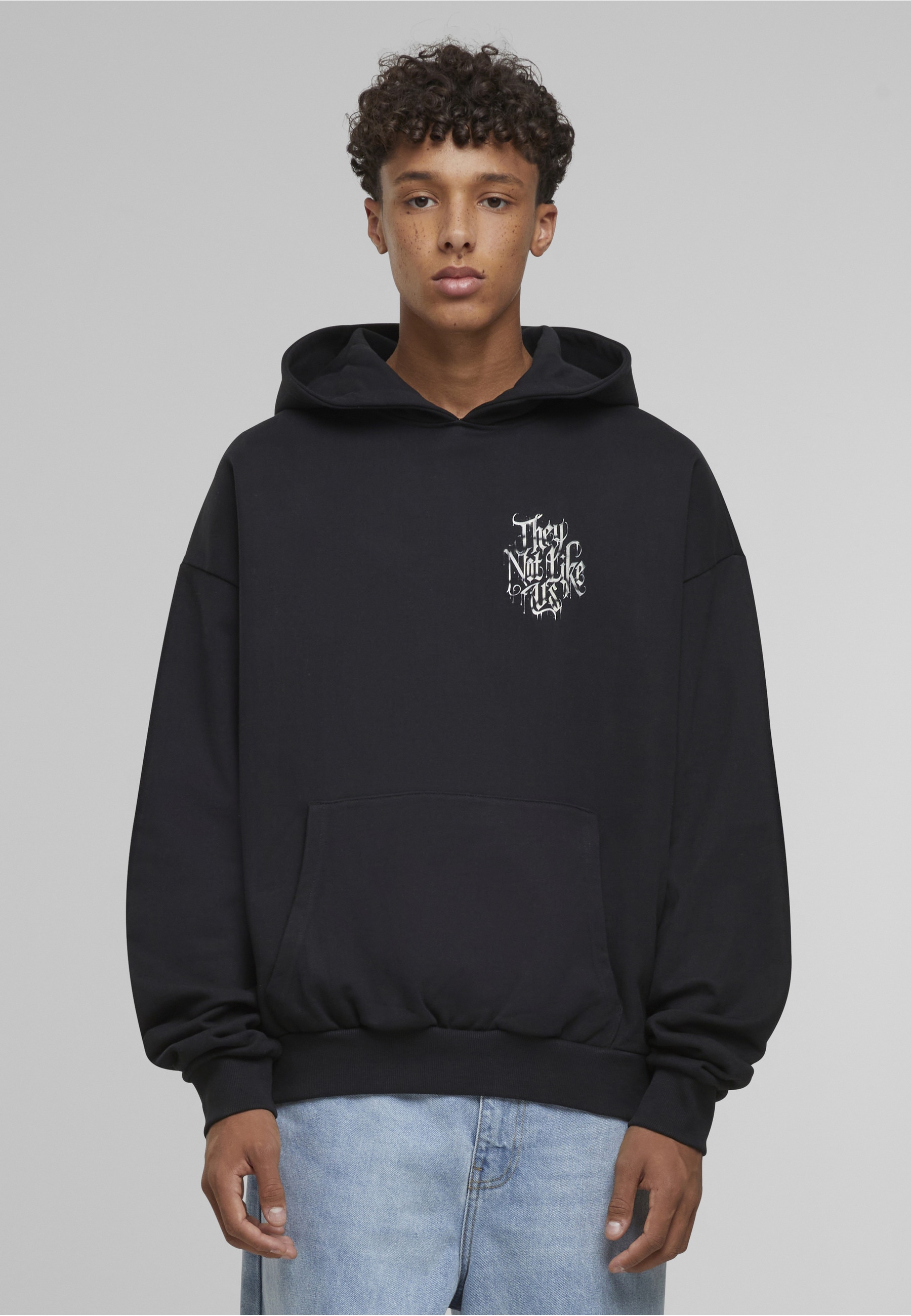 Upscale by Mister Tee Kapuzenpullover »Upscale by Mister Tee Not Like Us Oversize Hoody« 1 Stk.