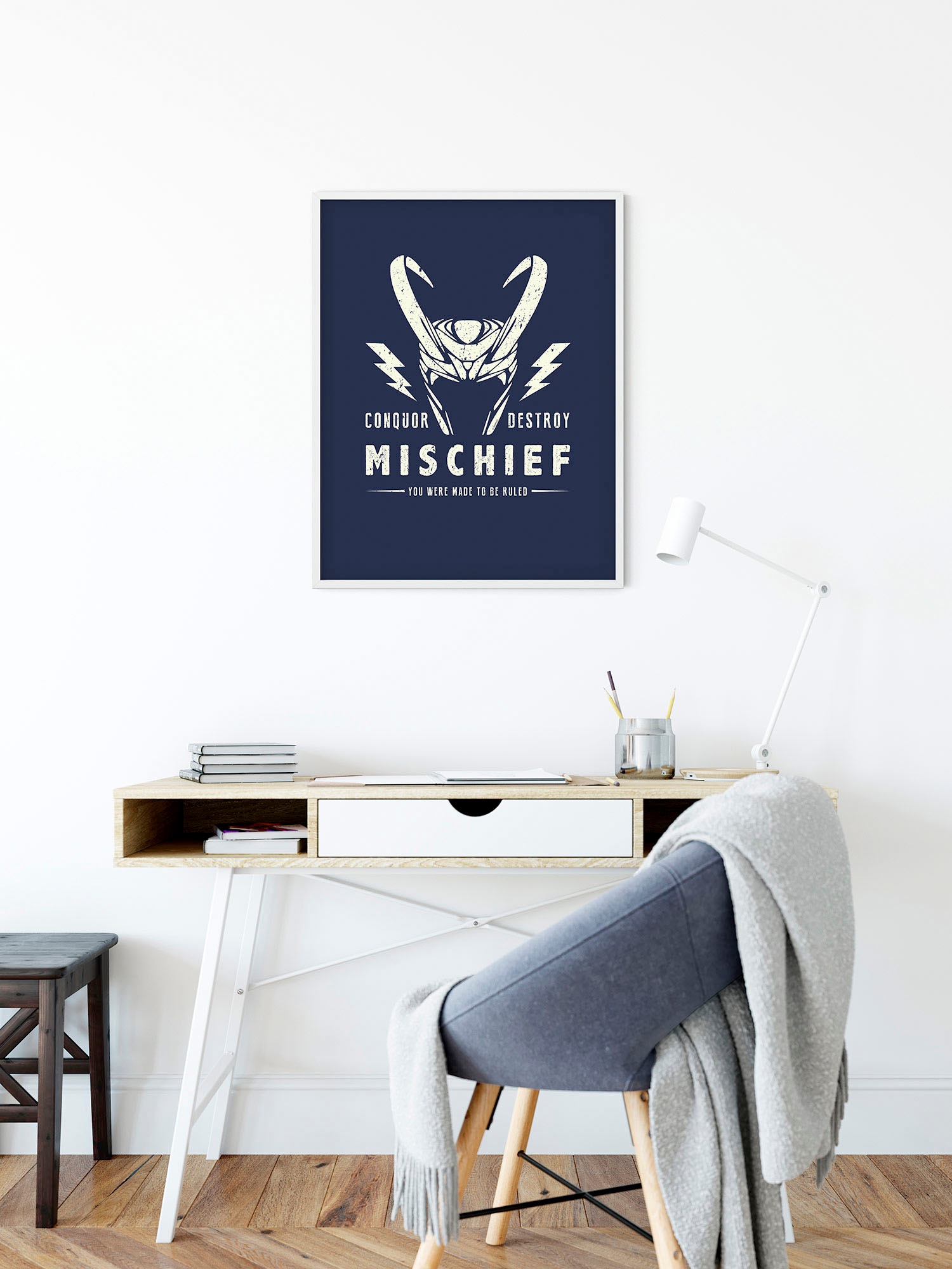 Komar Wandbild »Loki Mischief«, (1 St.), Deutsches Premium-Poster Fotopapier mit seidenmatter Oberfläche und hoher Lichtbeständigkeit. Für fotorealistische Drucke mit gestochen scharfen Details und hervorragender Farbbrillanz.