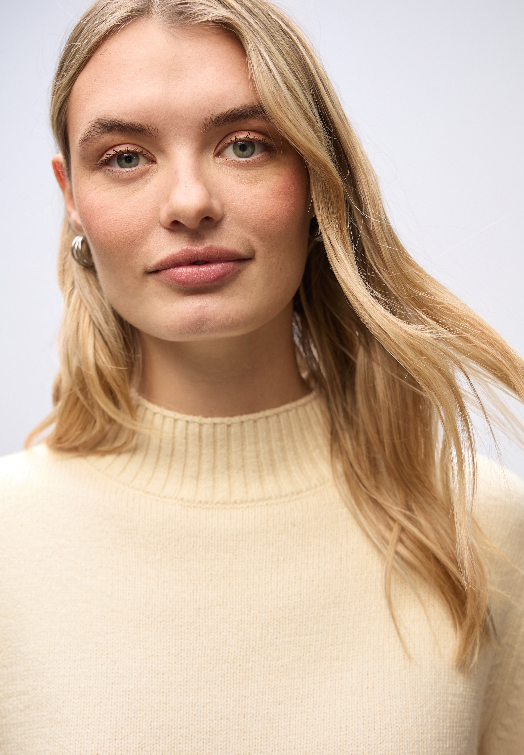 STREET ONE Rollkragenpullover mit Rippbündchen