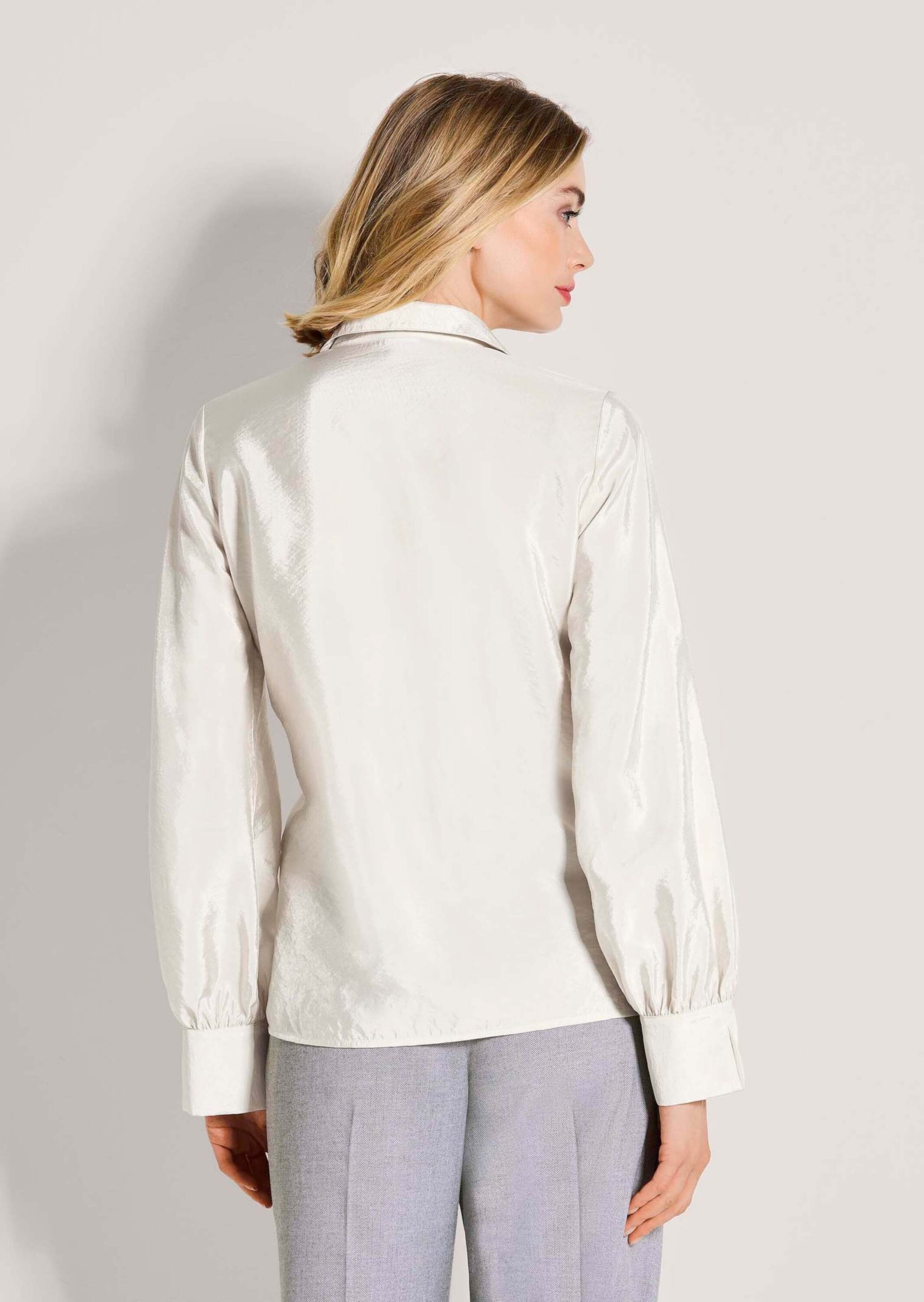 MADELEINE Langarmbluse »Hemdbluse Glanzbluse mit Hemdkragen«