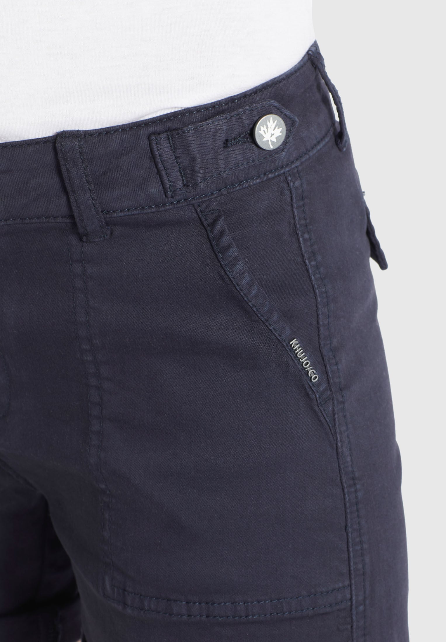 khujo Shorts »SHANNA«, mit Roll-Up-Hosenbeinen