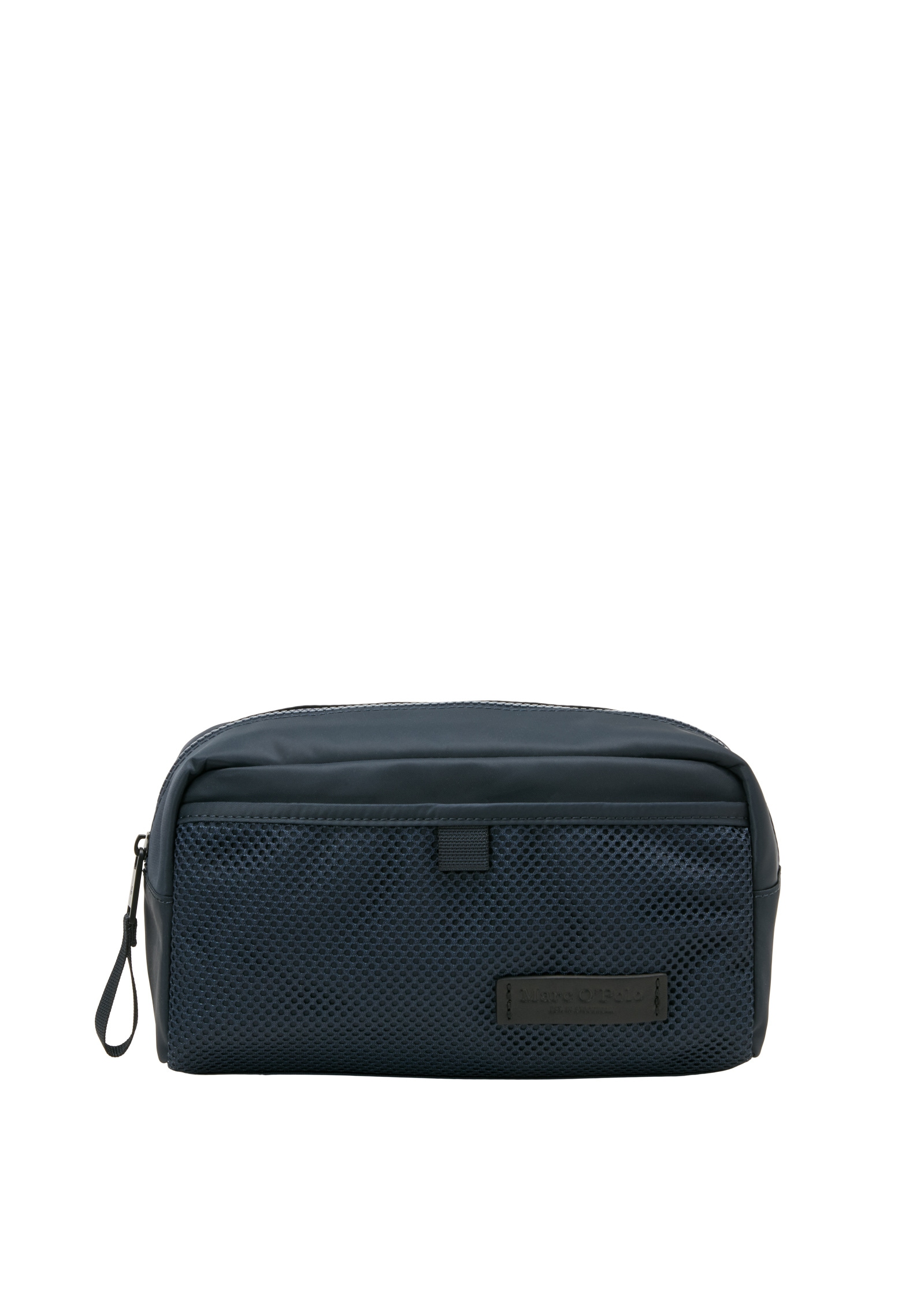 Marc OPolo Beautycase "aus recyceltem Nylon"