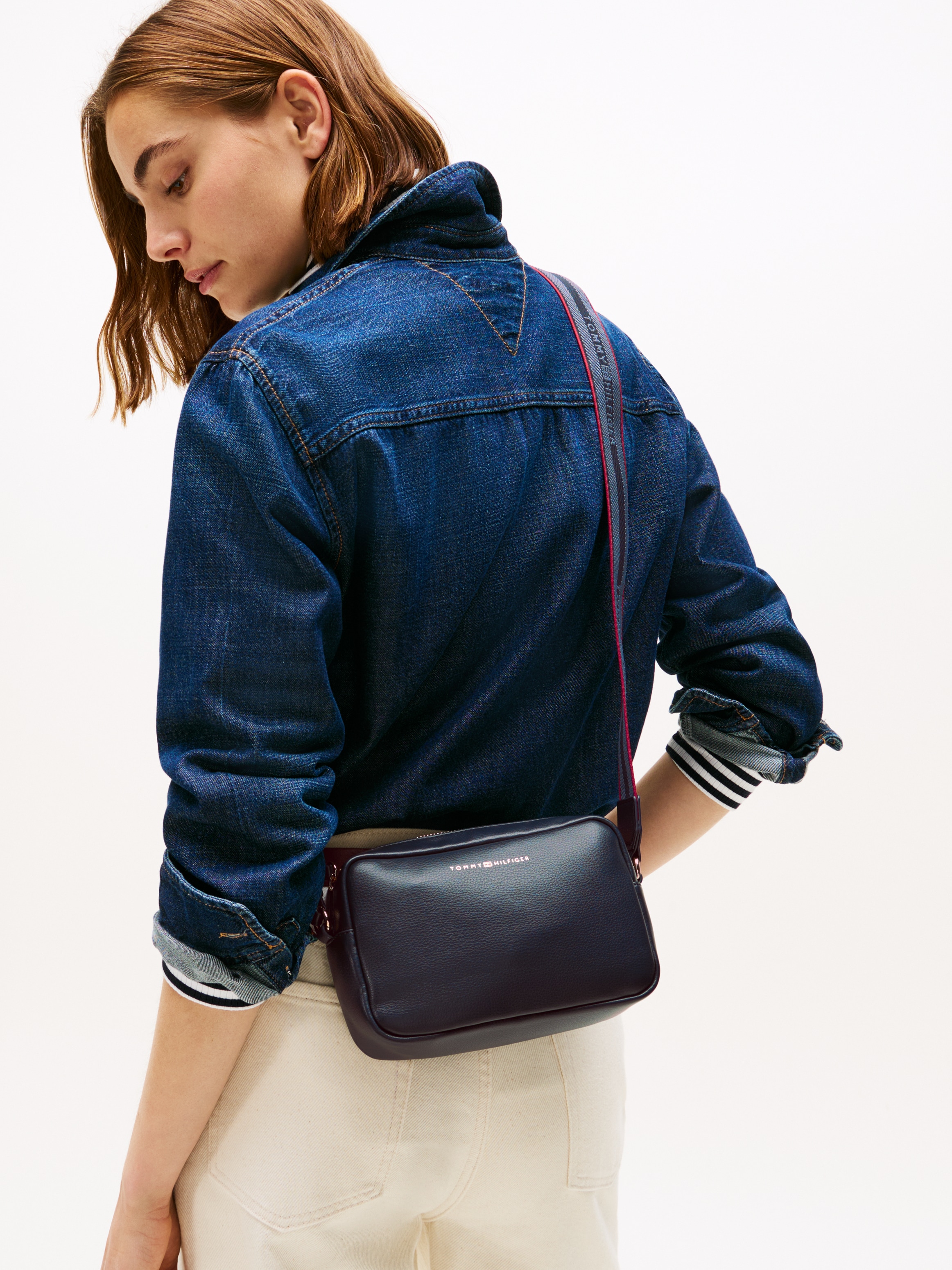 Tommy Hilfiger Mini Bag »TH LOGOTAPE CAMERA BAG«, Damen Umhängetasche, Schultertasche mit Logoschriftzug